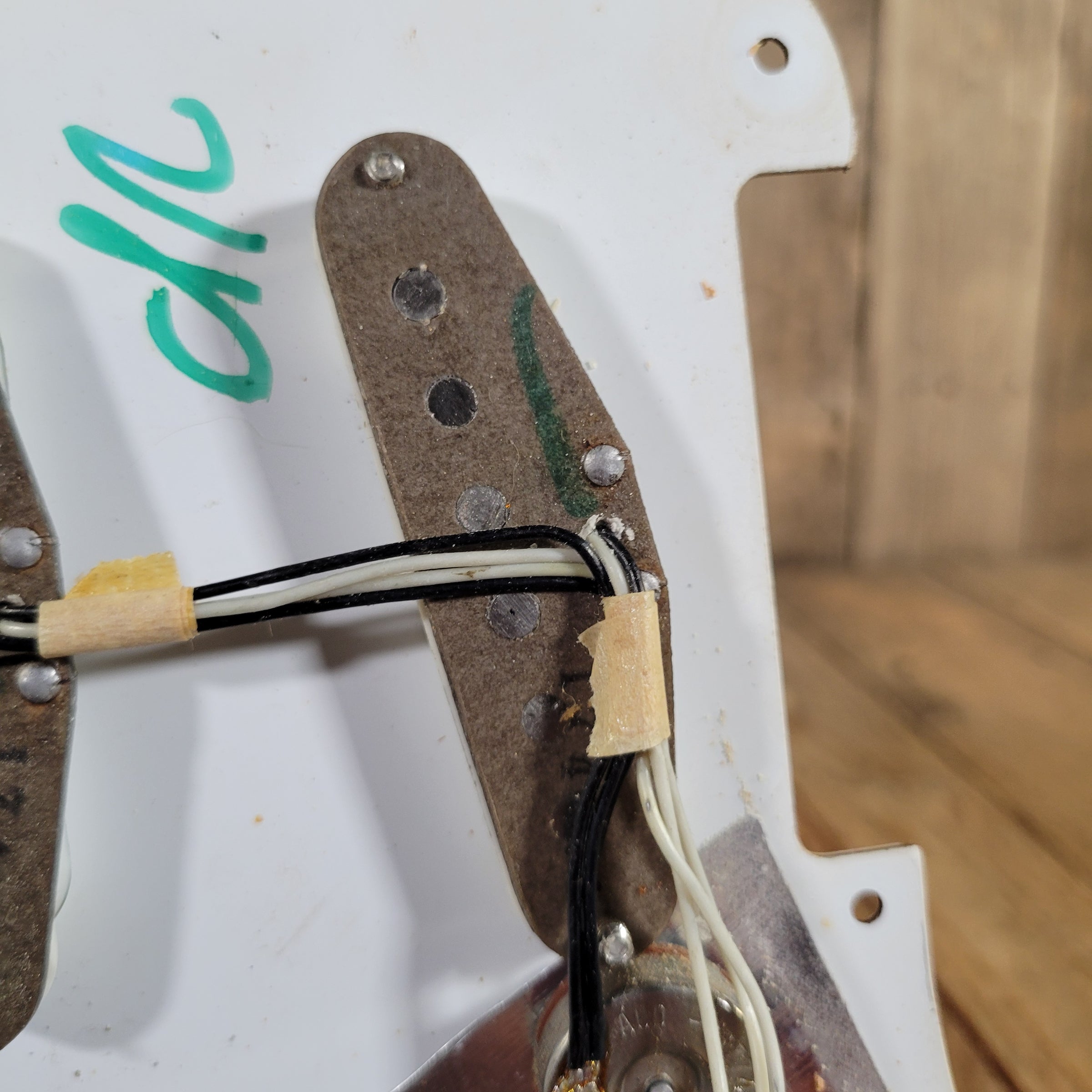 Fender 1974 Stratocaster Hardtail Sunburst Near Mint w/Case