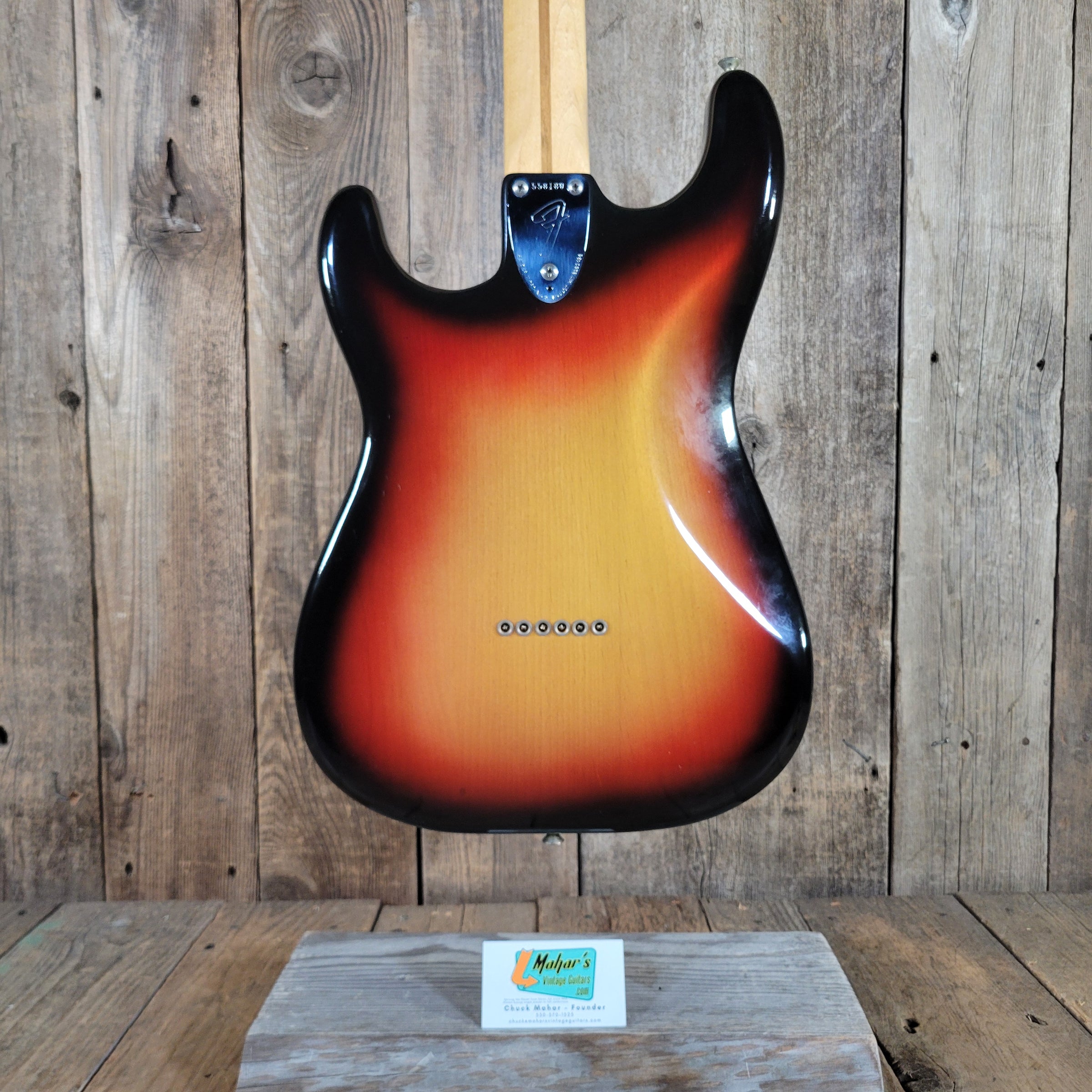 Fender 1974 Stratocaster Hardtail Sunburst Near Mint w/Case