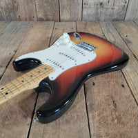 Fender 1974 Stratocaster Hardtail Sunburst Near Mint w/Case