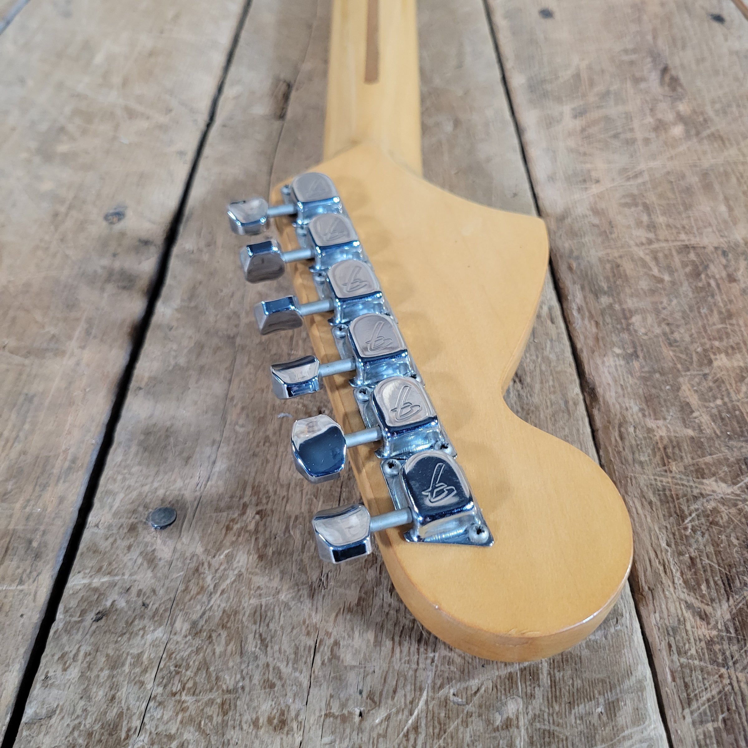 Fender 1974 Stratocaster Hardtail Sunburst Near Mint w/Case