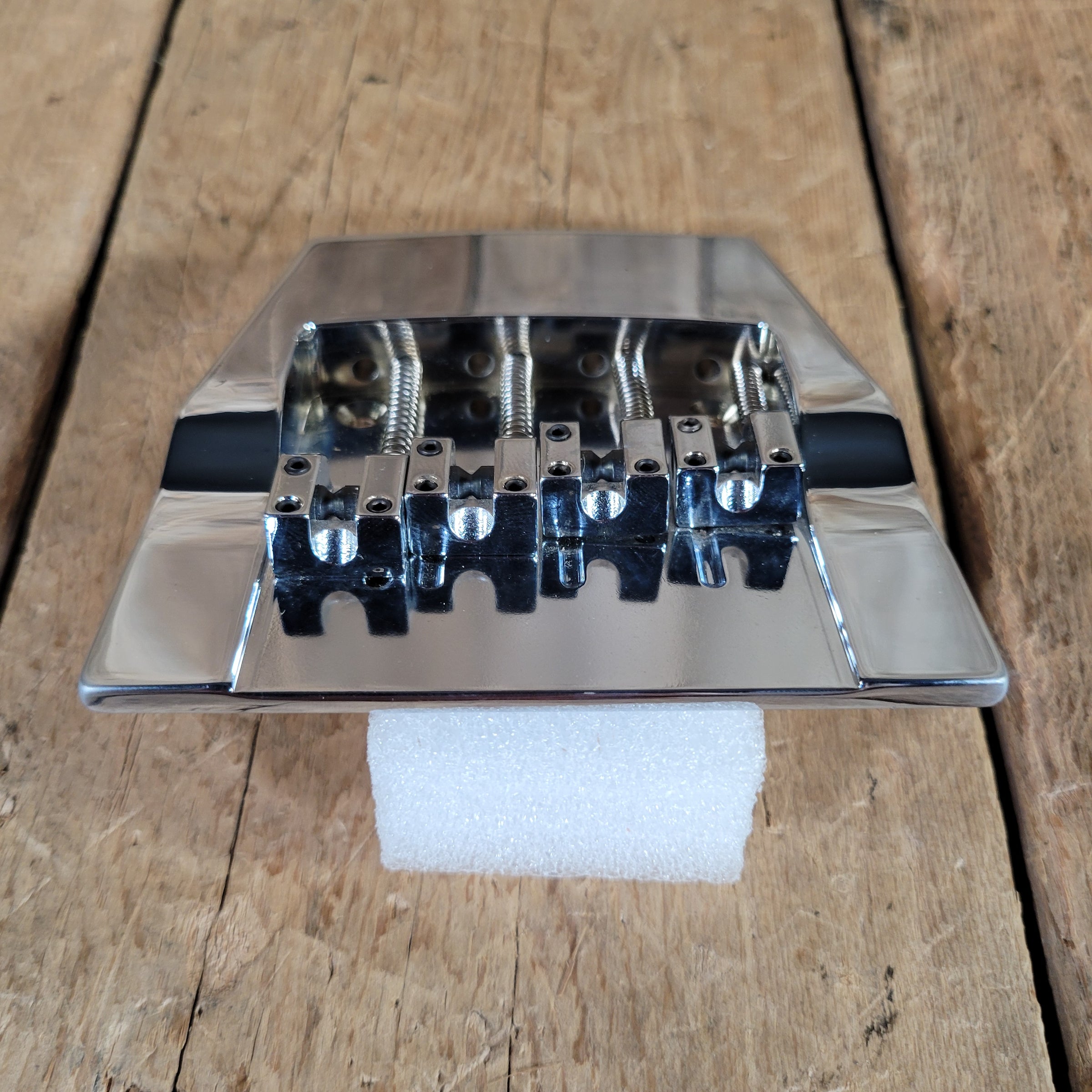 Hipshot Rickenbacker 4-String Bass Bridge Chrome Near Mint