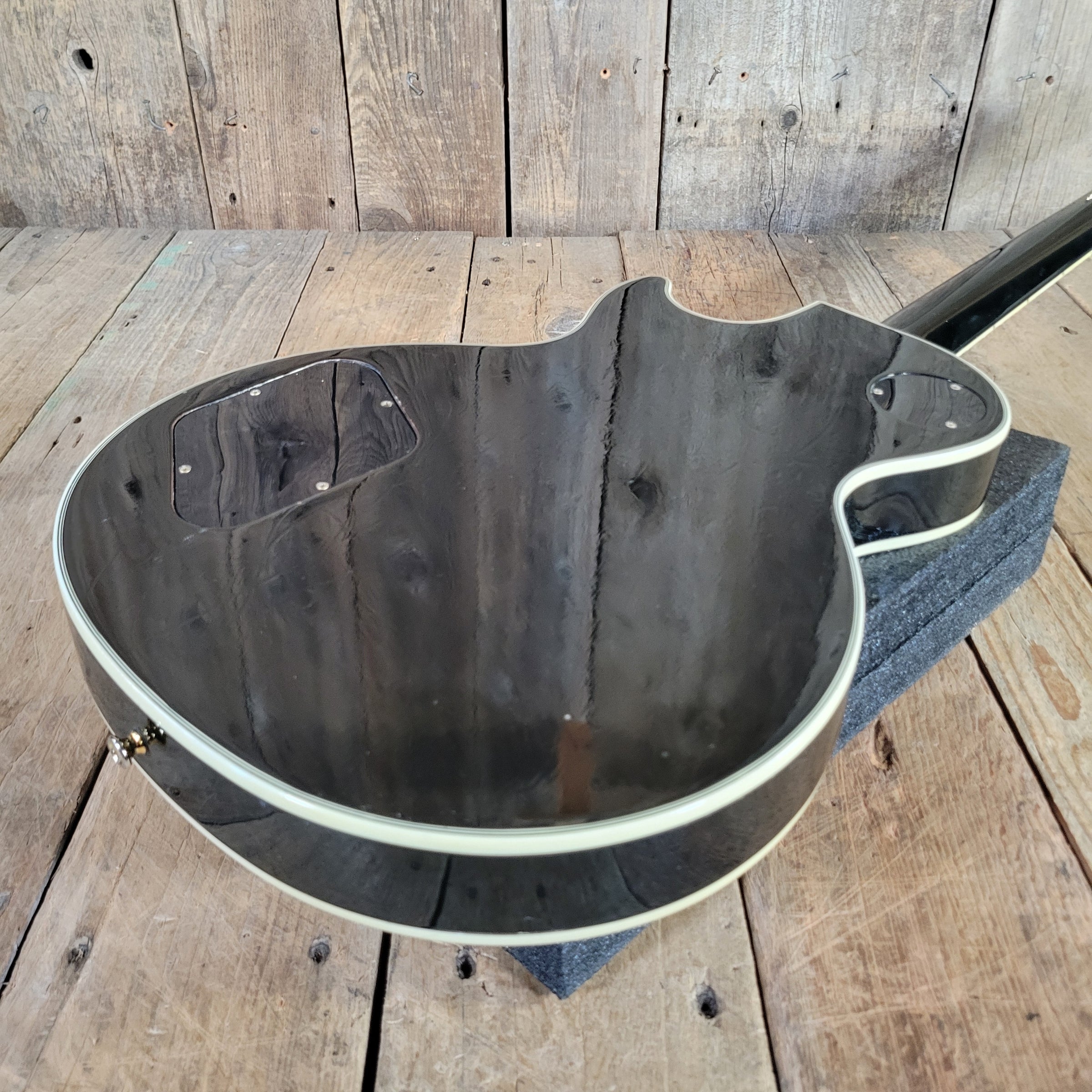 Gibson 1996 Les Paul Custom 57 Black Beauty 3PU Duncan Antiquity Seth Lover