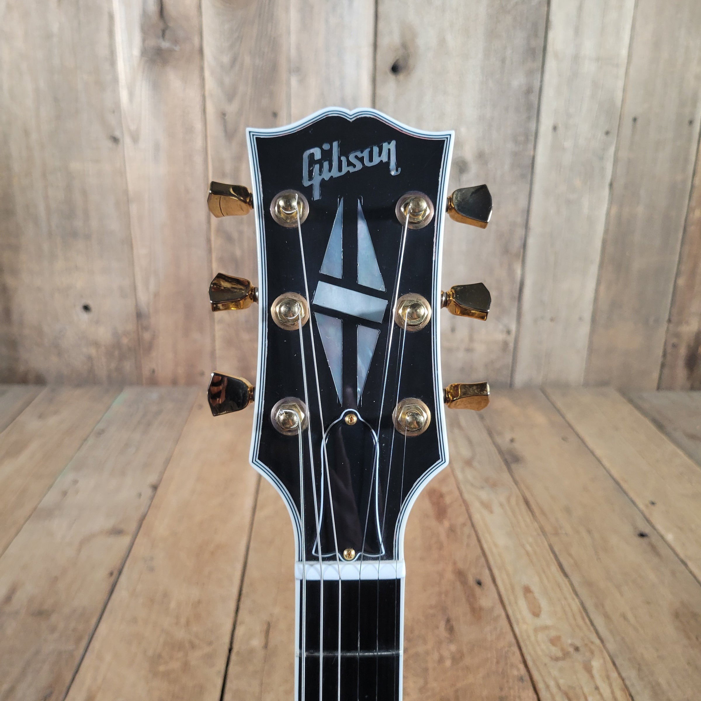 Gibson 2005 ES-137 Custom Sunburst Semi Hollow Electric Guitar Excellent