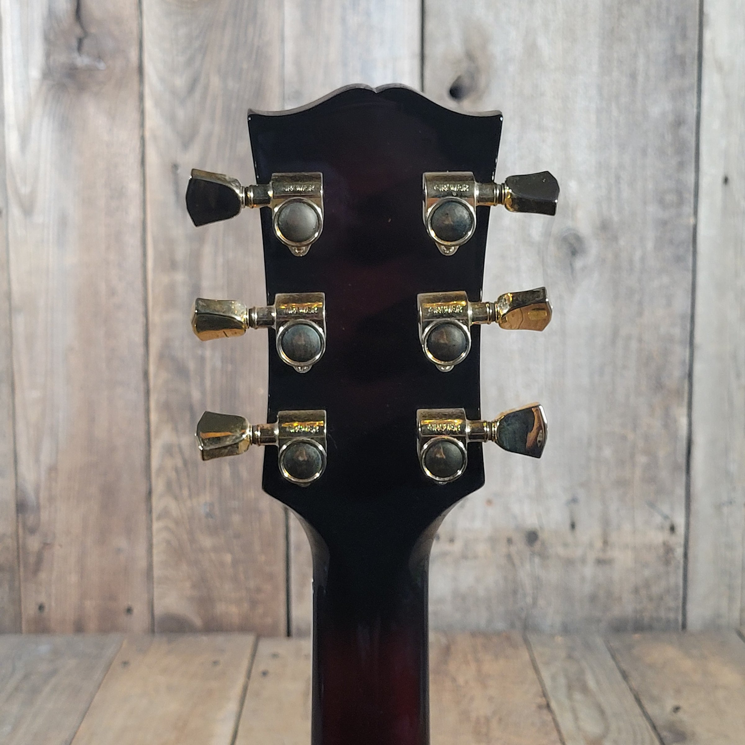 Gibson 2005 ES-137 Custom Sunburst Semi Hollow Electric Guitar Excellent