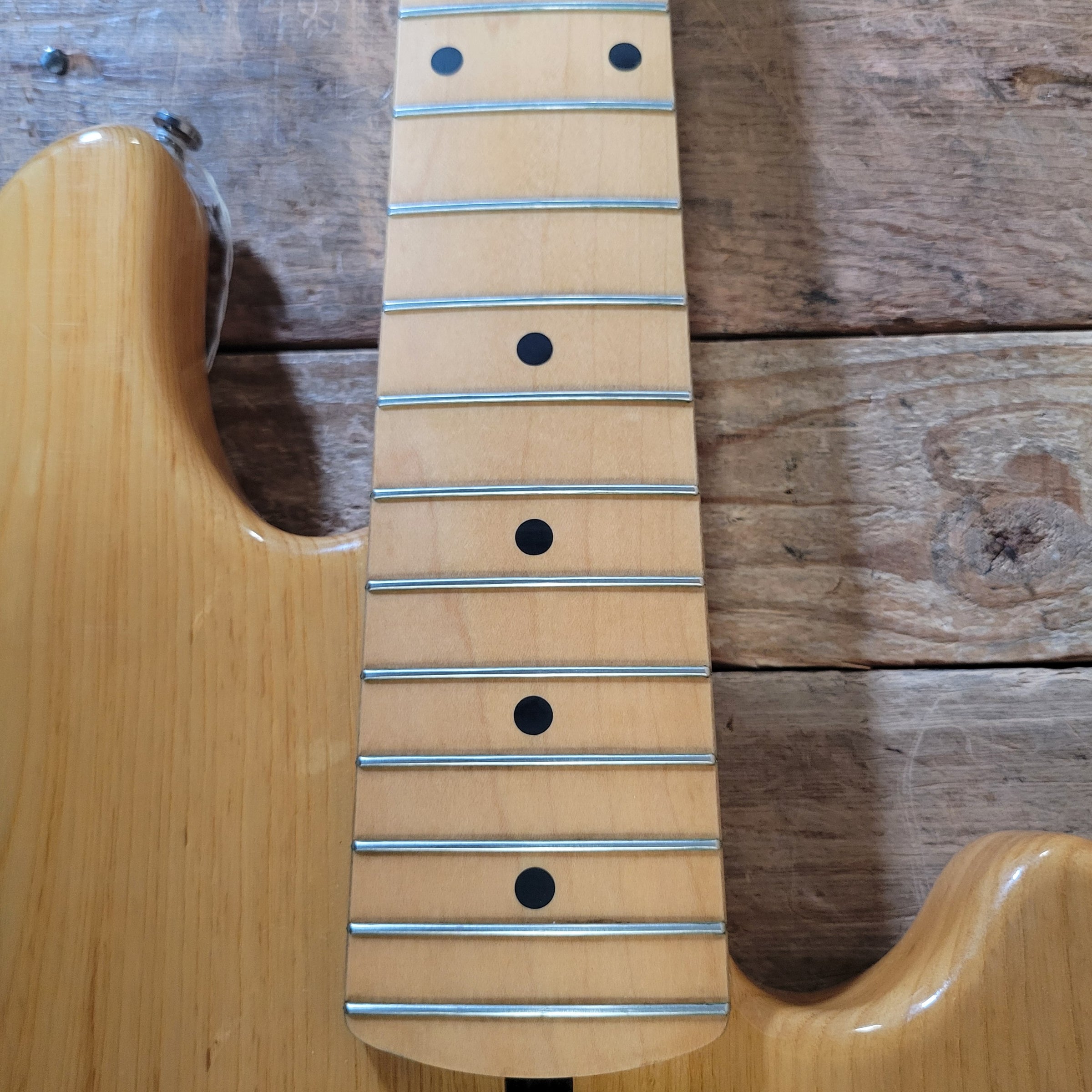 Lakland 2007 Skyline 55-01 5-String Bass Natural Excellent