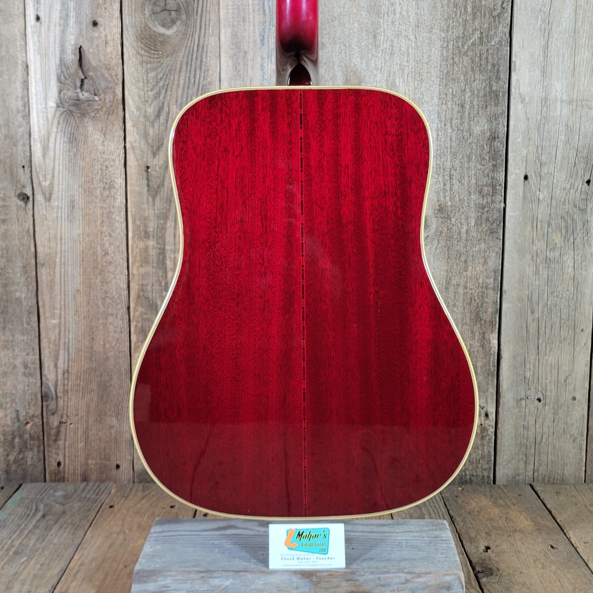 Gibson 1975 Hummingbird Custom Cherry Sunburst Very Good