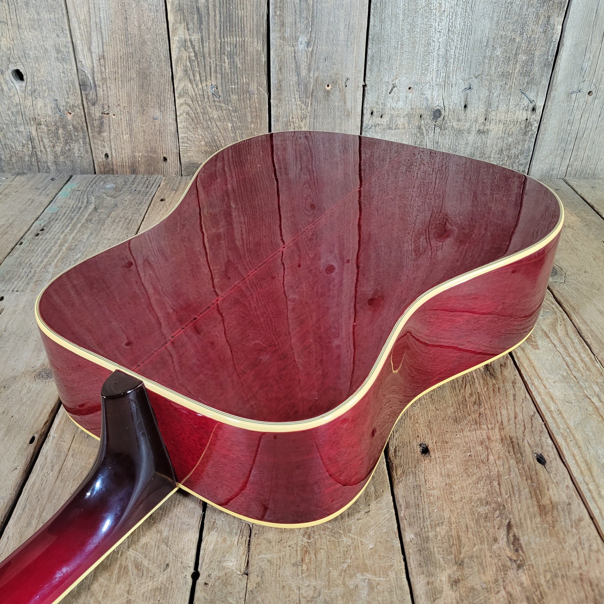 Gibson 1975 Hummingbird Custom Cherry Sunburst Very Good