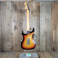 Fender 1969 Stratocaster Sunburst w/ original case Excellent