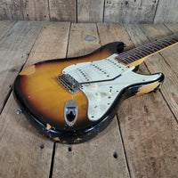 Fender 1969 Stratocaster Sunburst w/ original case Excellent