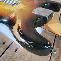 Fender 1969 Stratocaster Sunburst w/ original case Excellent