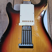 Fender 1969 Stratocaster Sunburst w/ original case Excellent