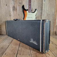 Fender 1969 Stratocaster Sunburst w/ original case Excellent