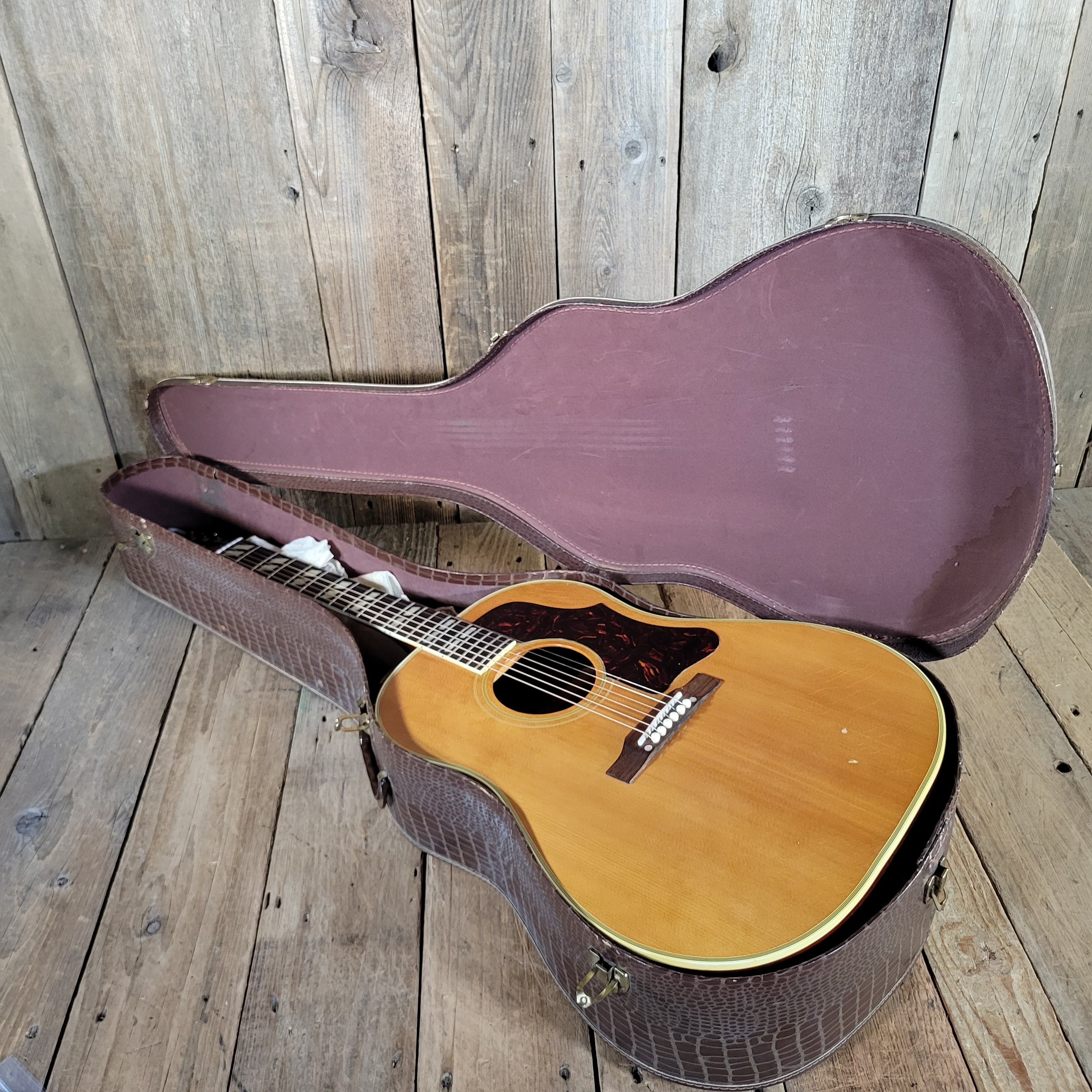 Gibson 1960 Country Western Natural Slope Shoulder w/ Provenance Excellent