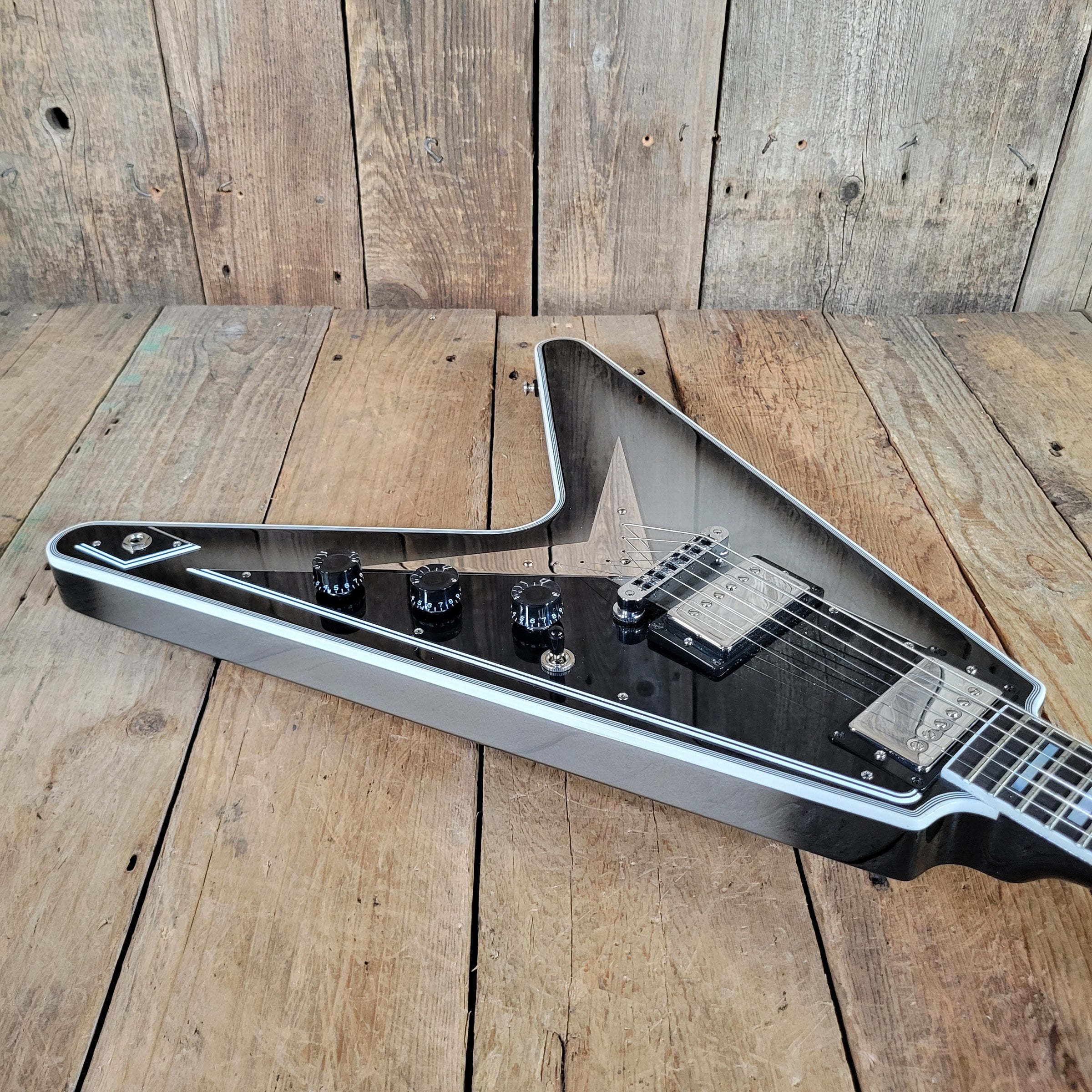 Gibson 2024 Flying V Custom Silverburst Custom Shop Excellent
