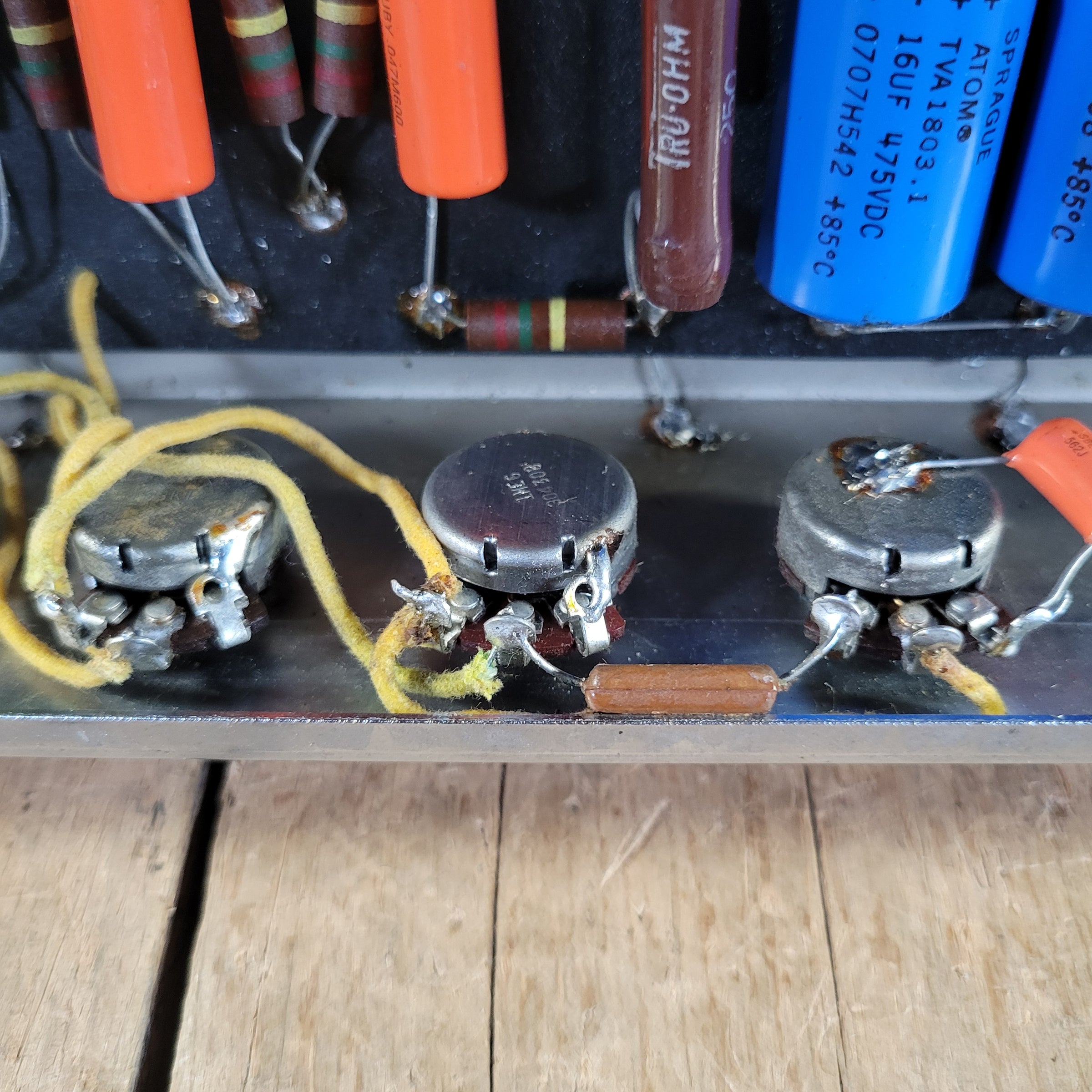 Fender Pro Amp 5D5 Tweed 1954 12AX7 Preamp vs Earlier Octal Preamp
