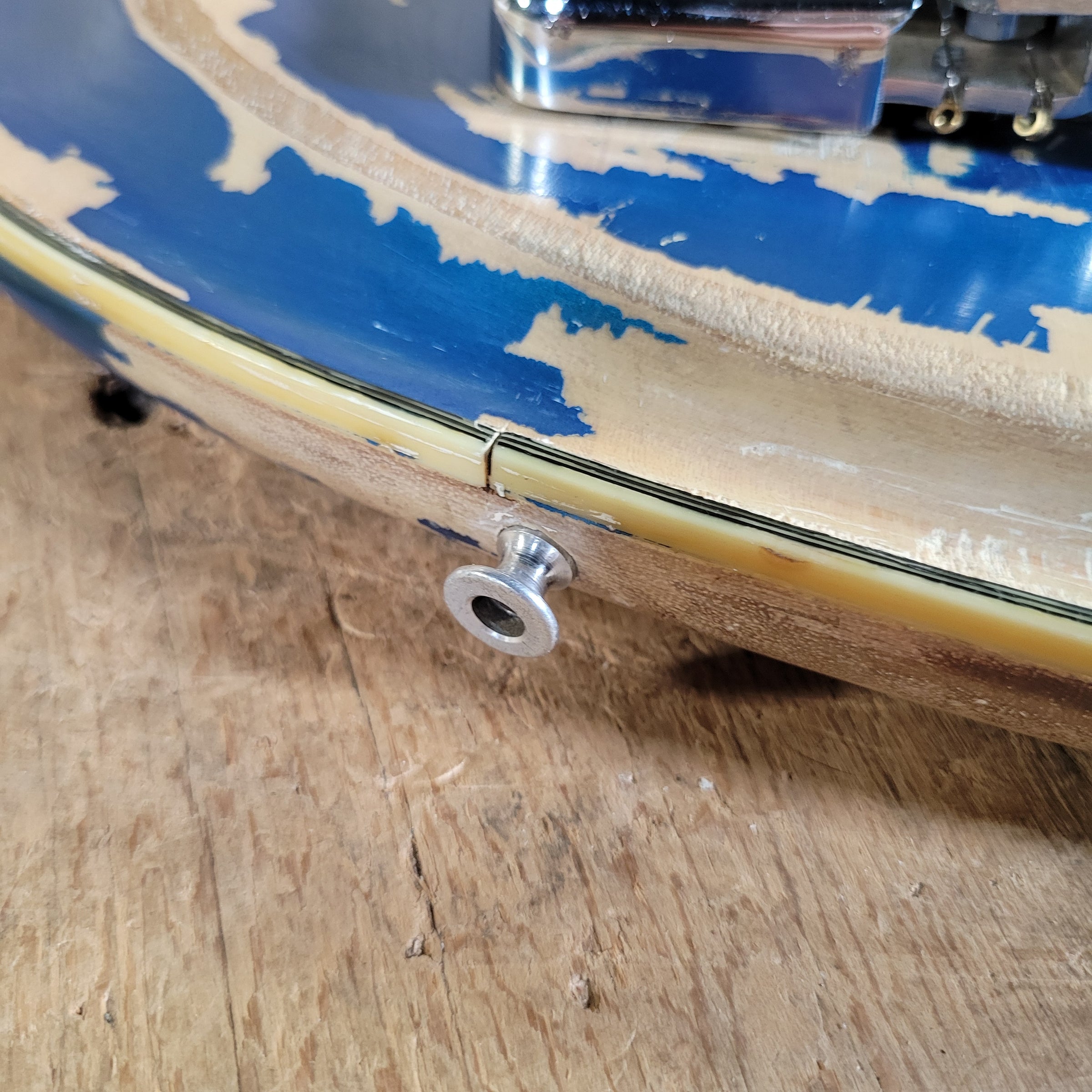 Teisco 1960s Spectrum 5 Metallic Blue Stereo/Mono Z-Coil Good