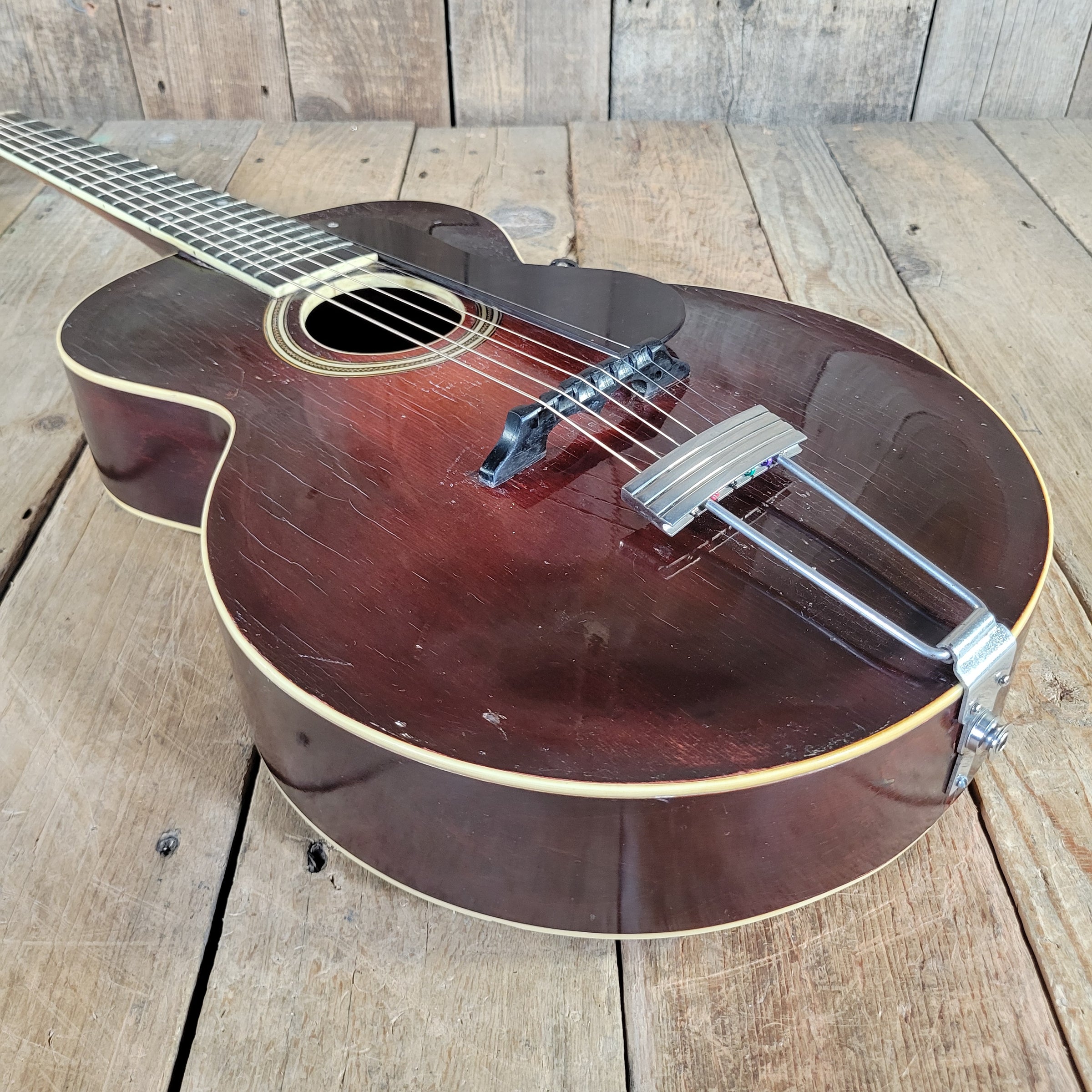 Gibson L-3 Acoustic Archtop 1920 Non-Original Tailpiece w/ Chipboard Case
