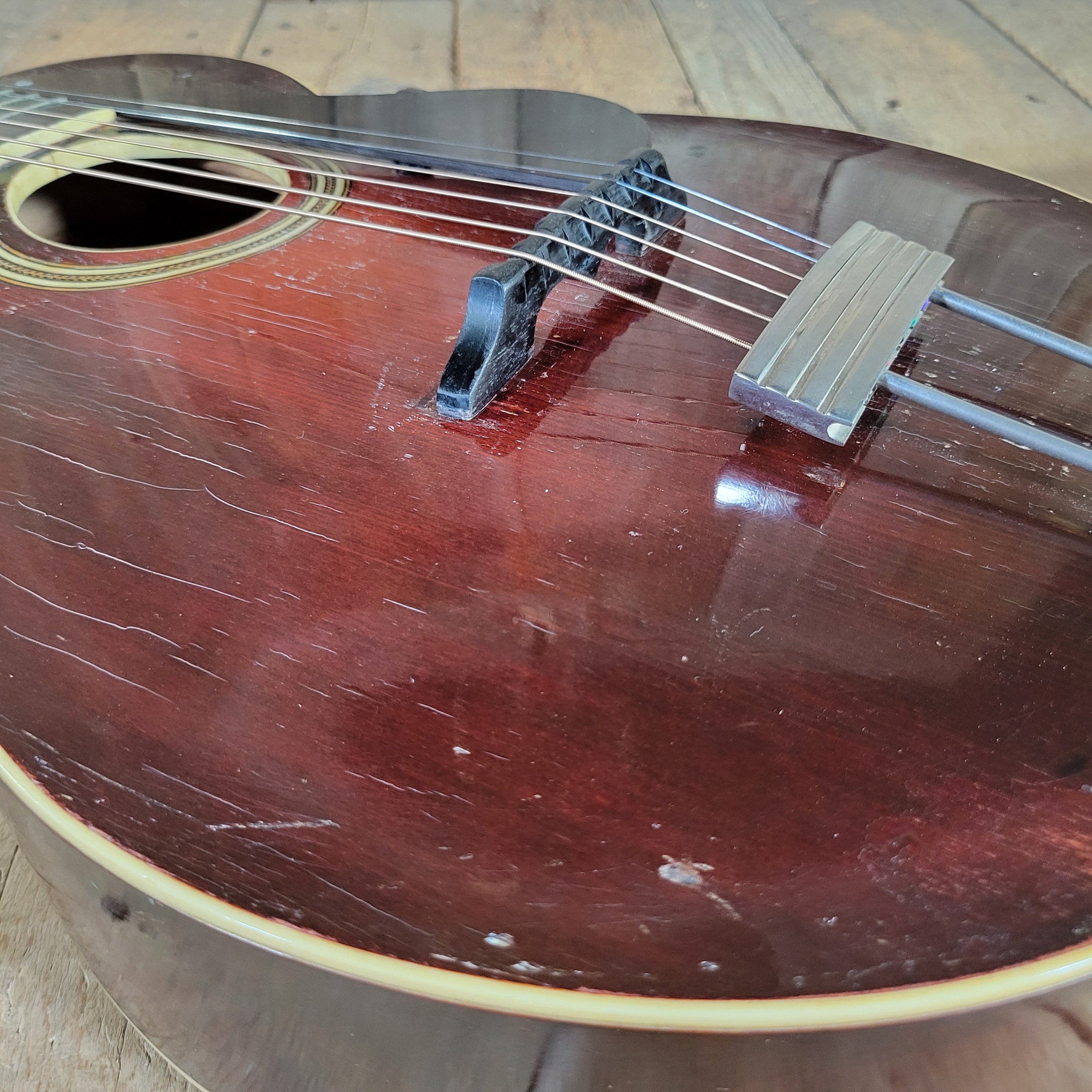 Gibson L-3 Acoustic Archtop 1920 Non-Original Tailpiece w/ Chipboard Case