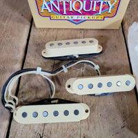 Seymour Duncan 1994 Texas Hot Strat Pickup Set w/ Covers Excellent