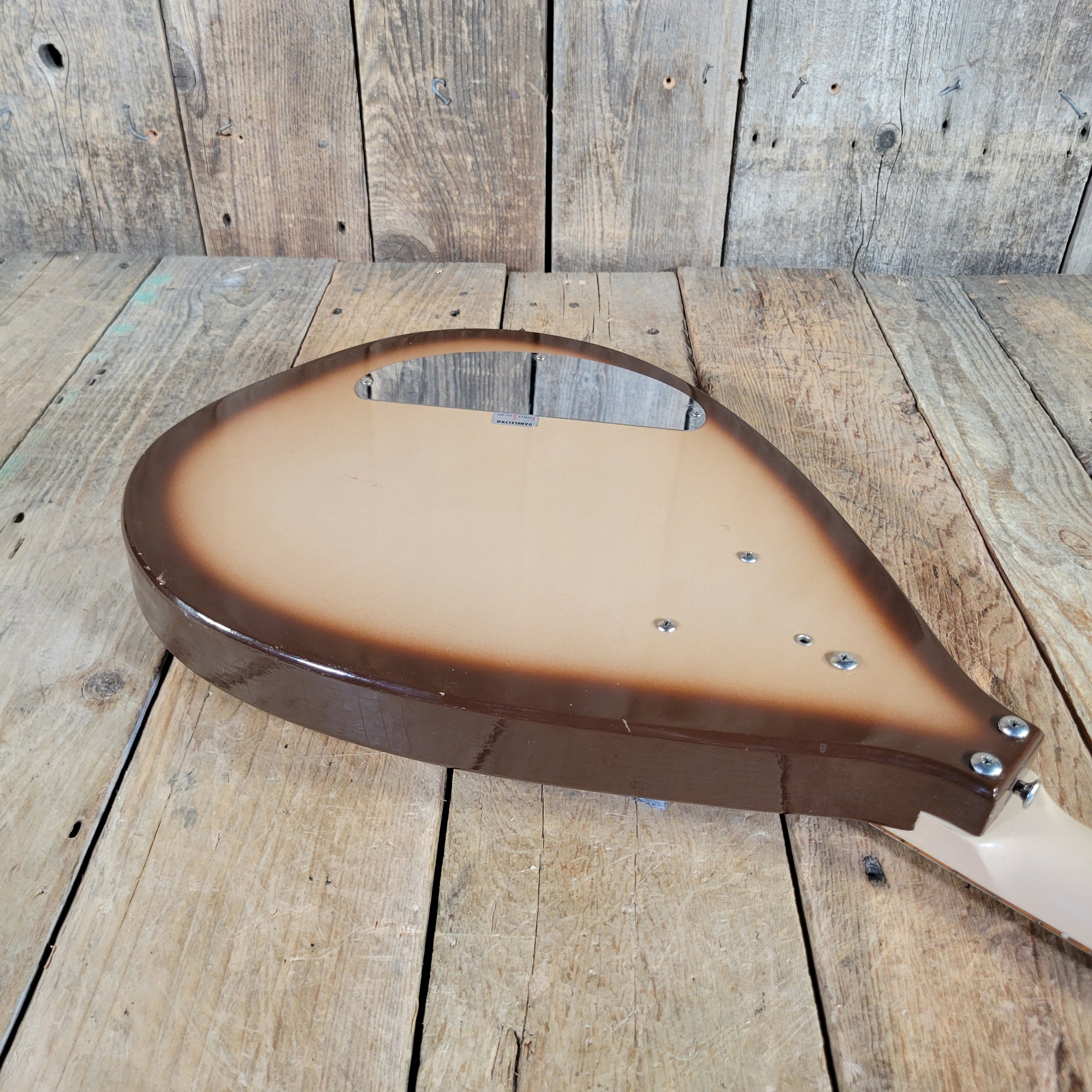 Danelectro Bellzouki 7010 Single Pickup 12-String w/ gig bag Excellent