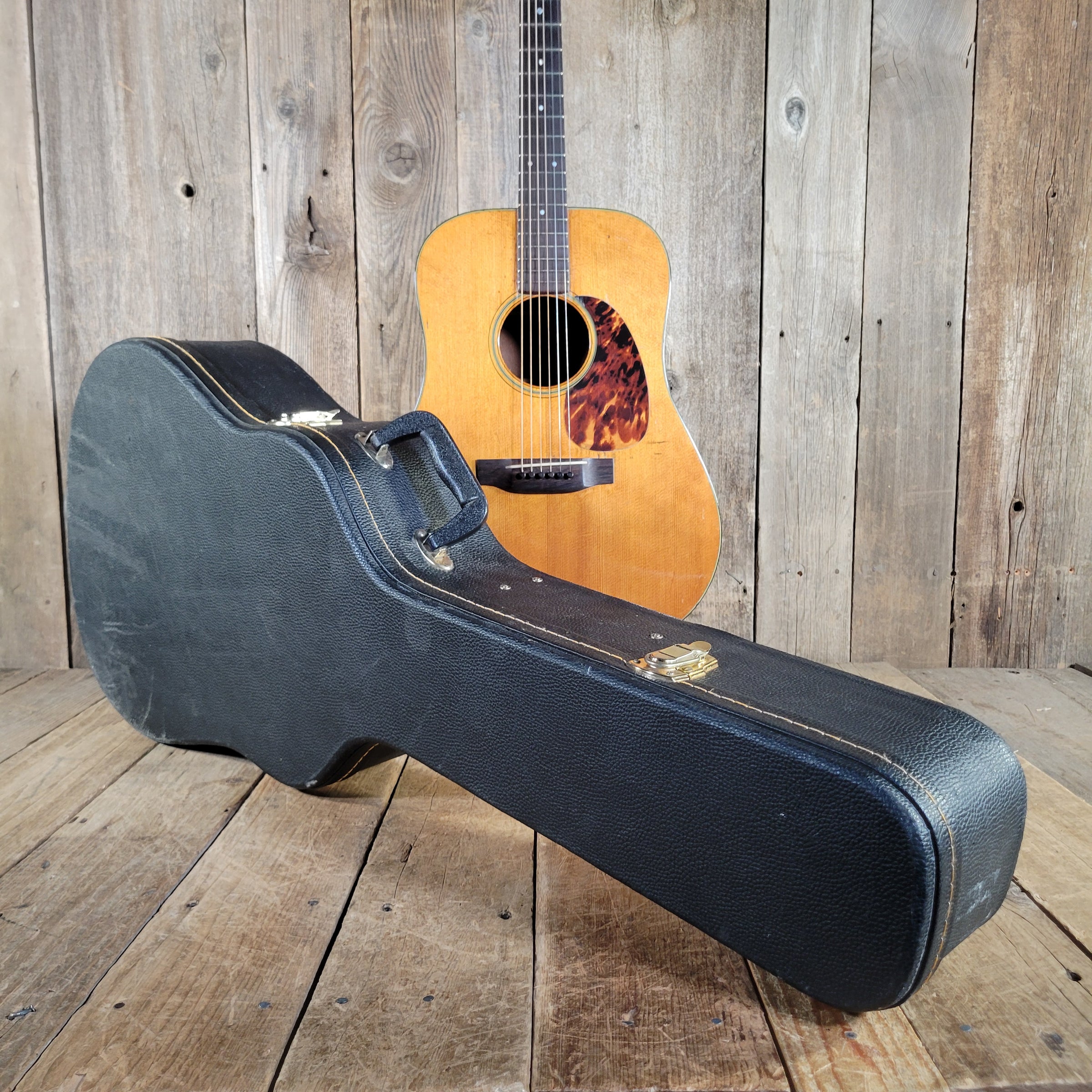 Martin 1945 D-18 Restored Vintage Player's Guitar, Very Good
