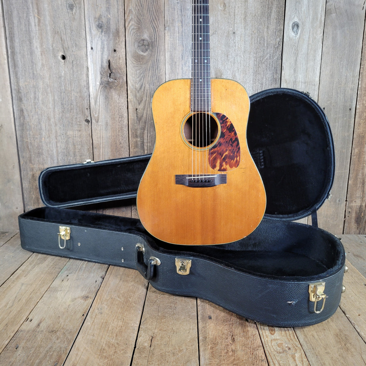 Martin 1945 D-18 Restored Vintage Player's Guitar, Very Good