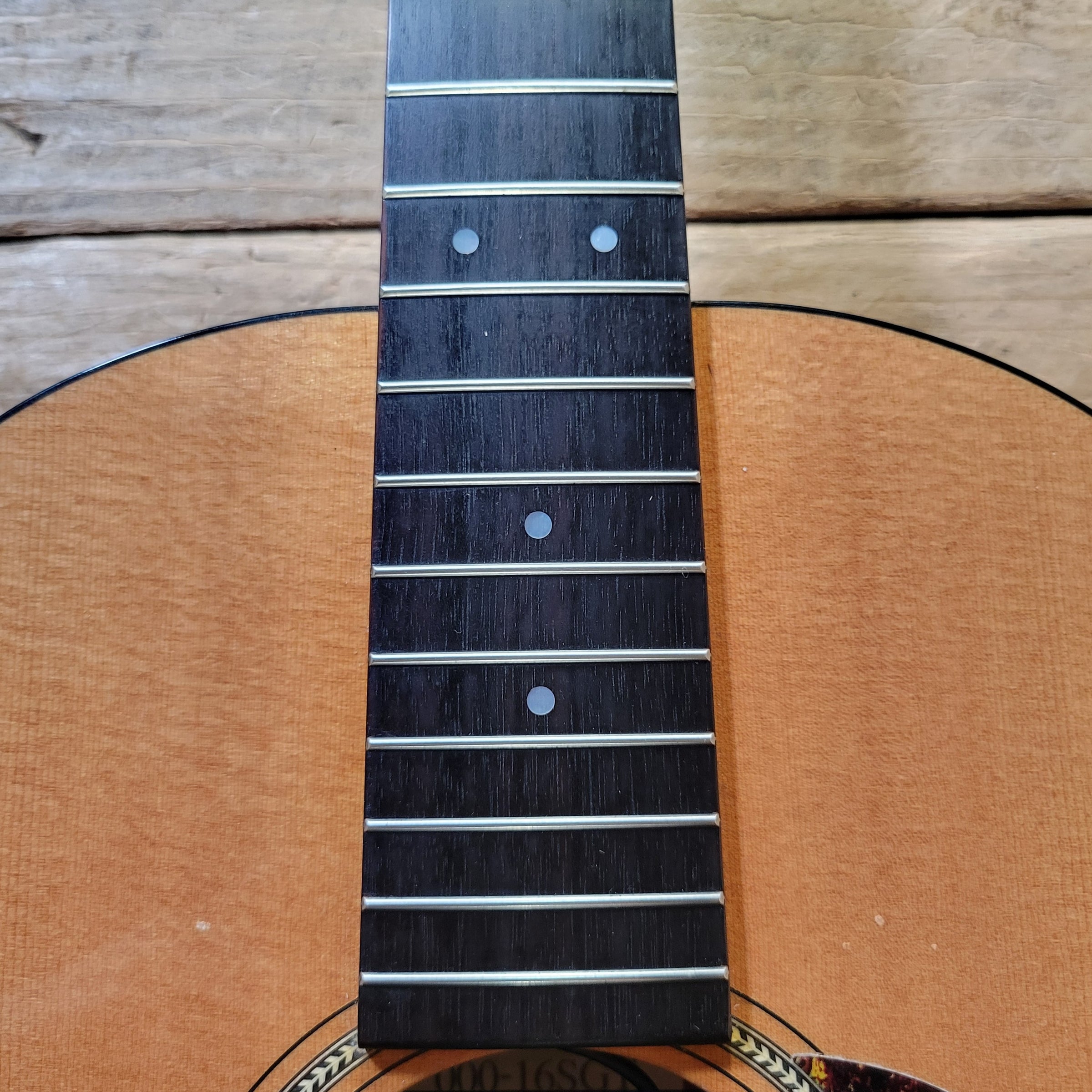 Martin 2001 000-16 SGT Slot Head Acoustic w/TKL Case