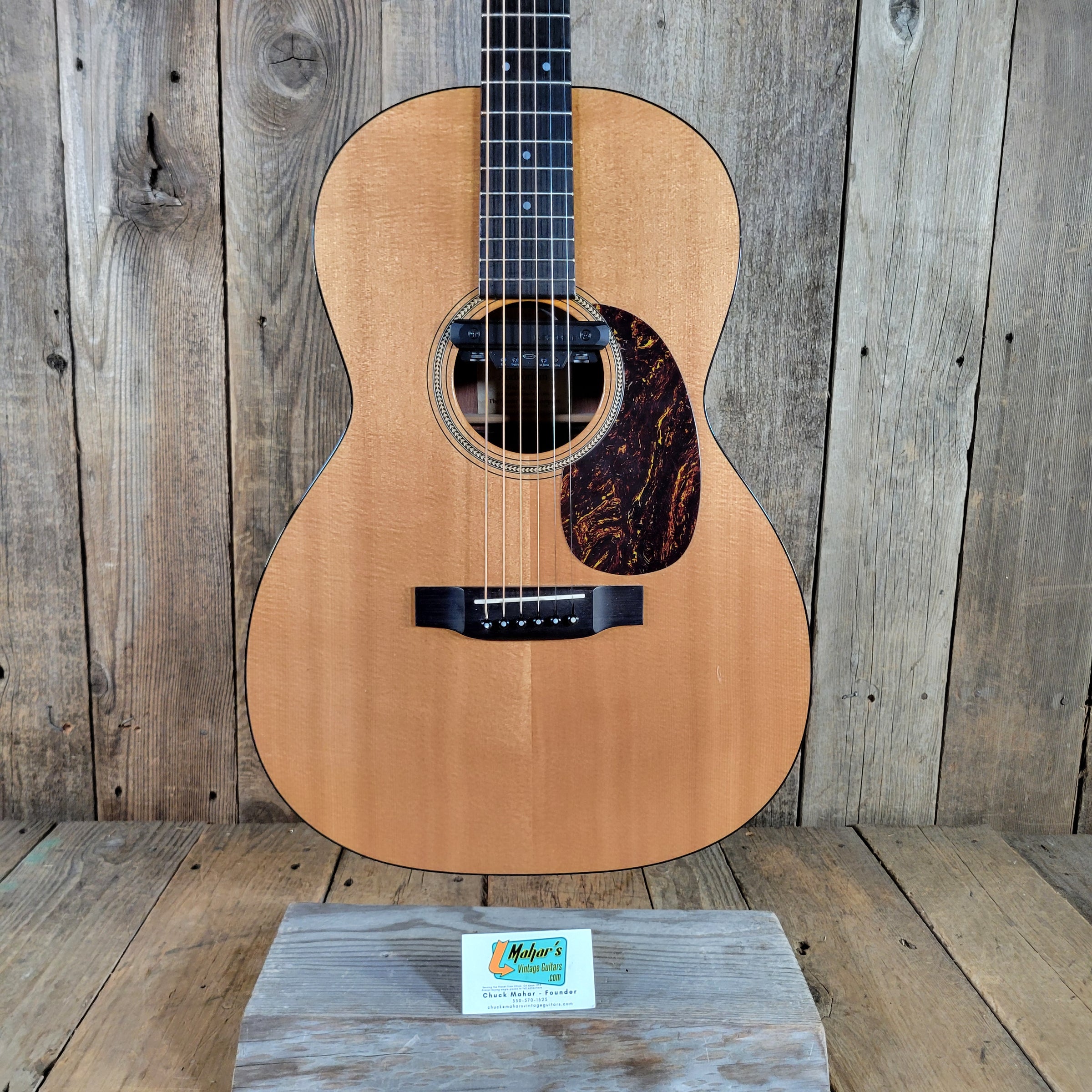 Martin 2001 000-16 SGT Slot Head Acoustic w/TKL Case