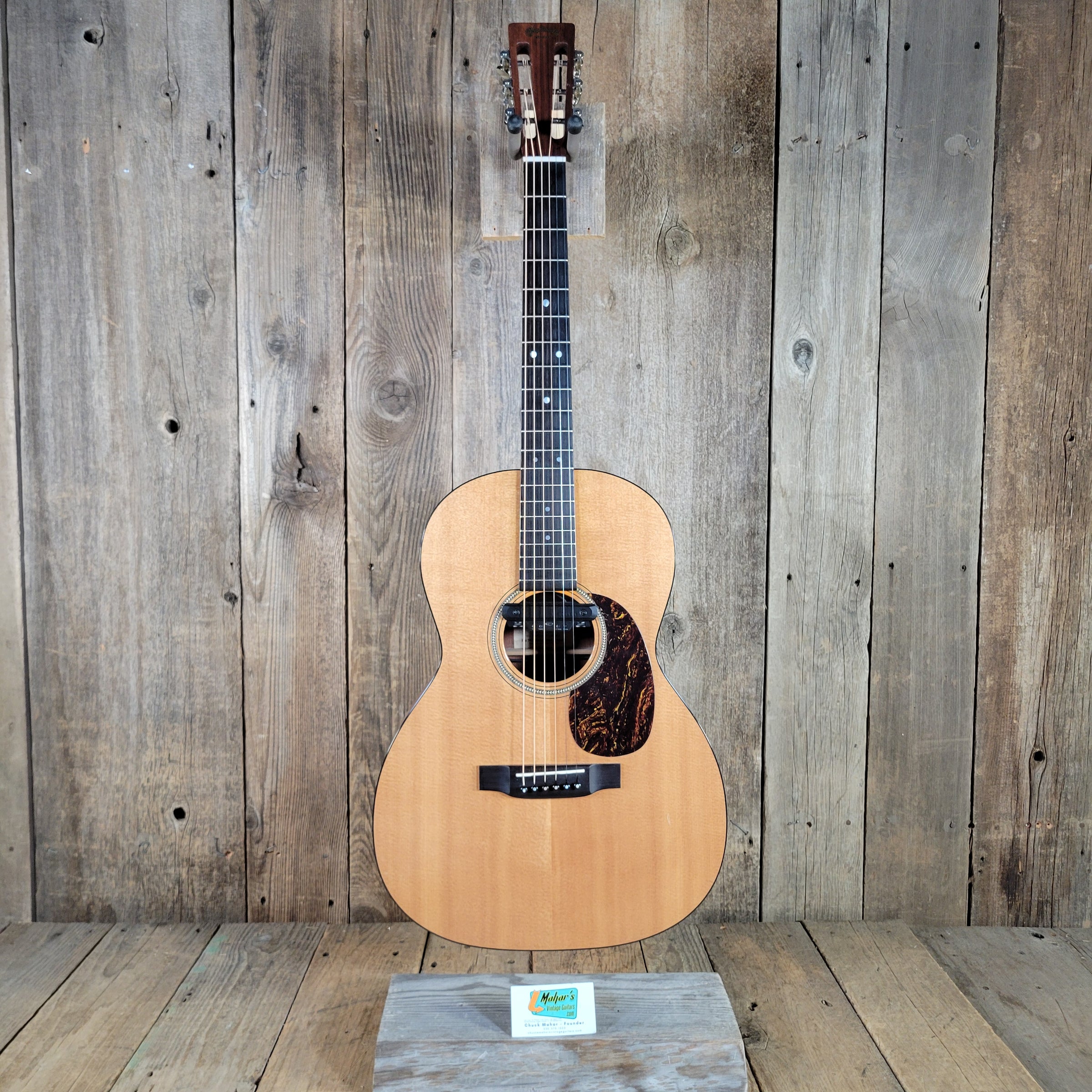 Martin 2001 000-16 SGT Slot Head Acoustic w/TKL Case
