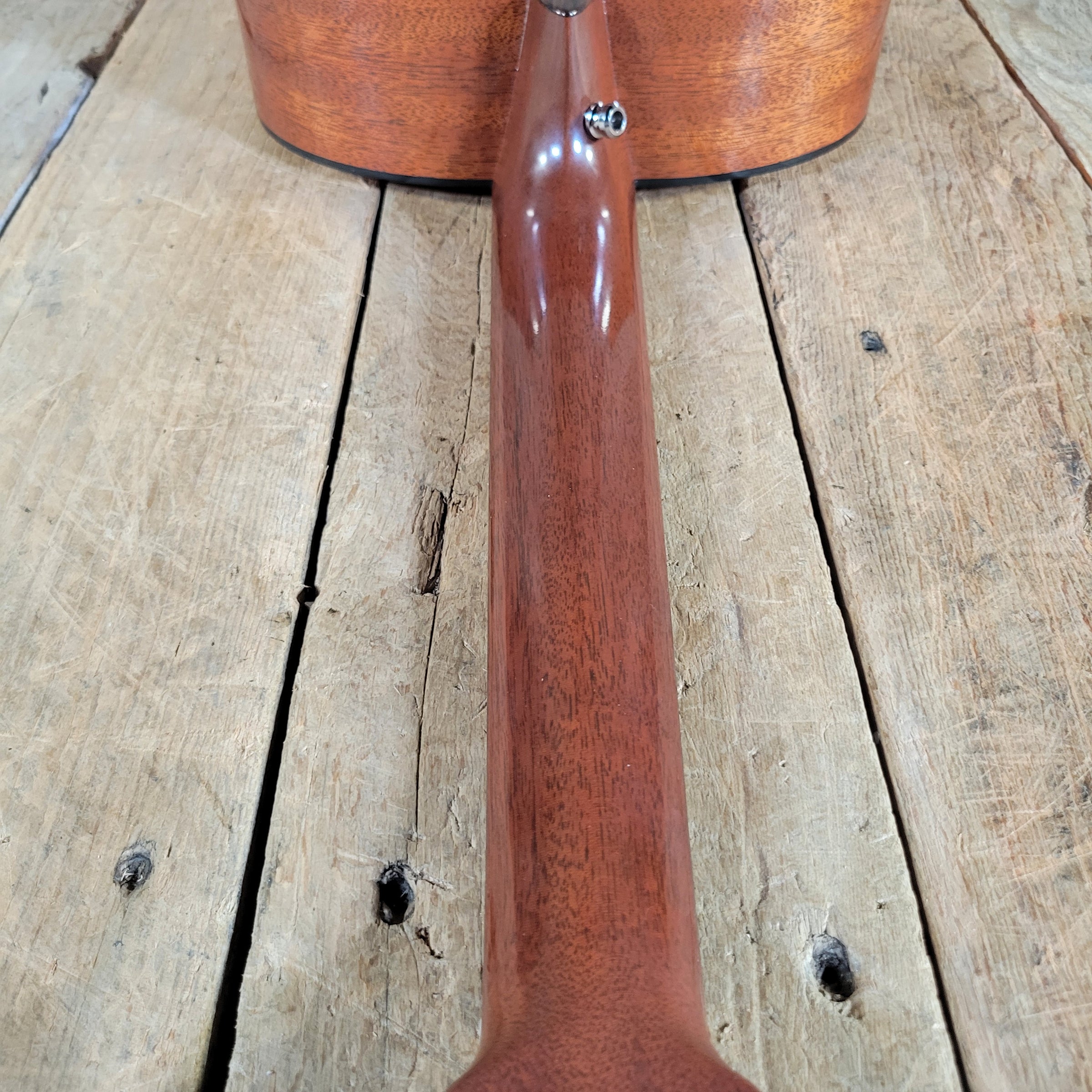 Martin 2001 000-16 SGT Slot Head Acoustic w/TKL Case