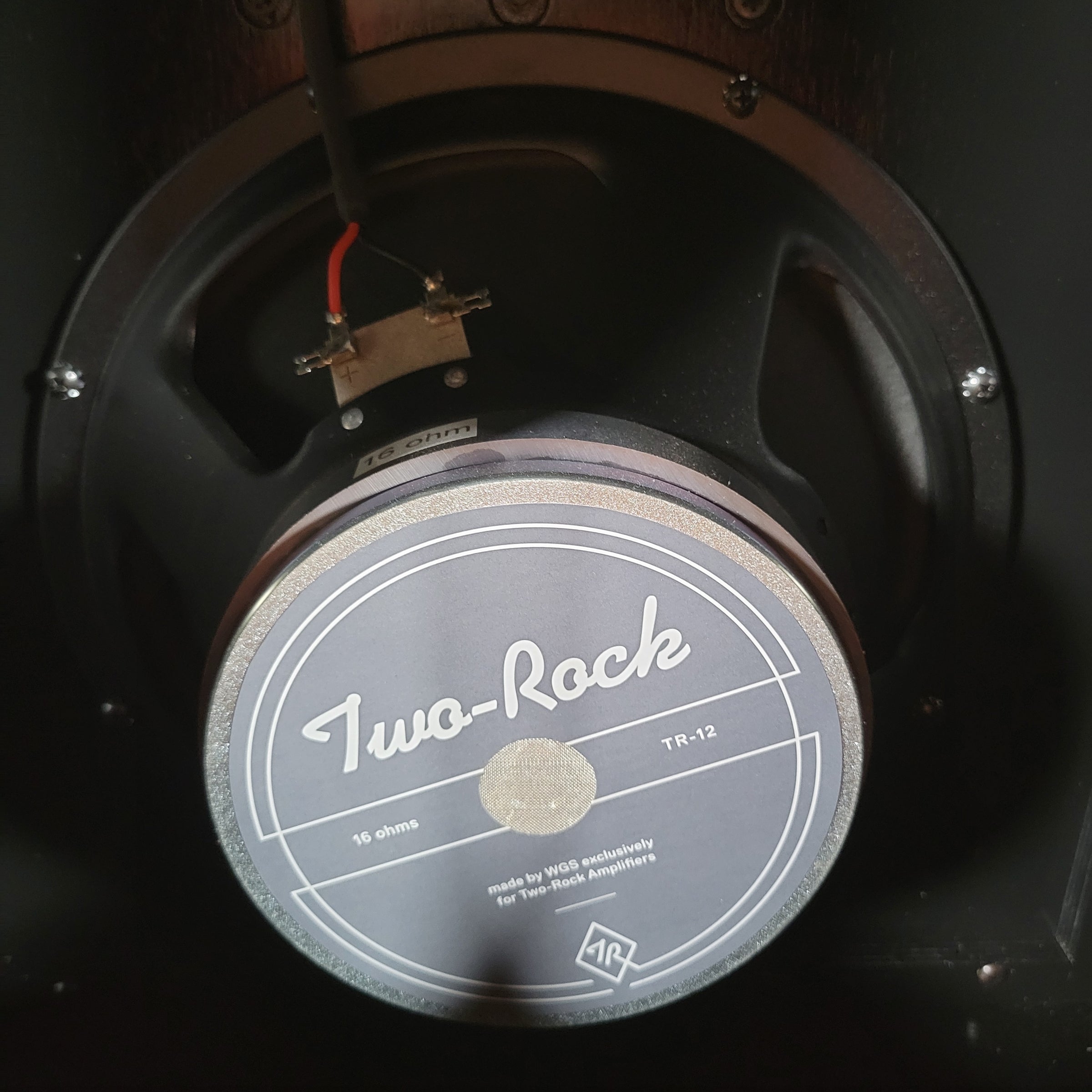 Two Rock 2025 2x12 Vertical Cab Wine Taurus Tolex Cane Grille