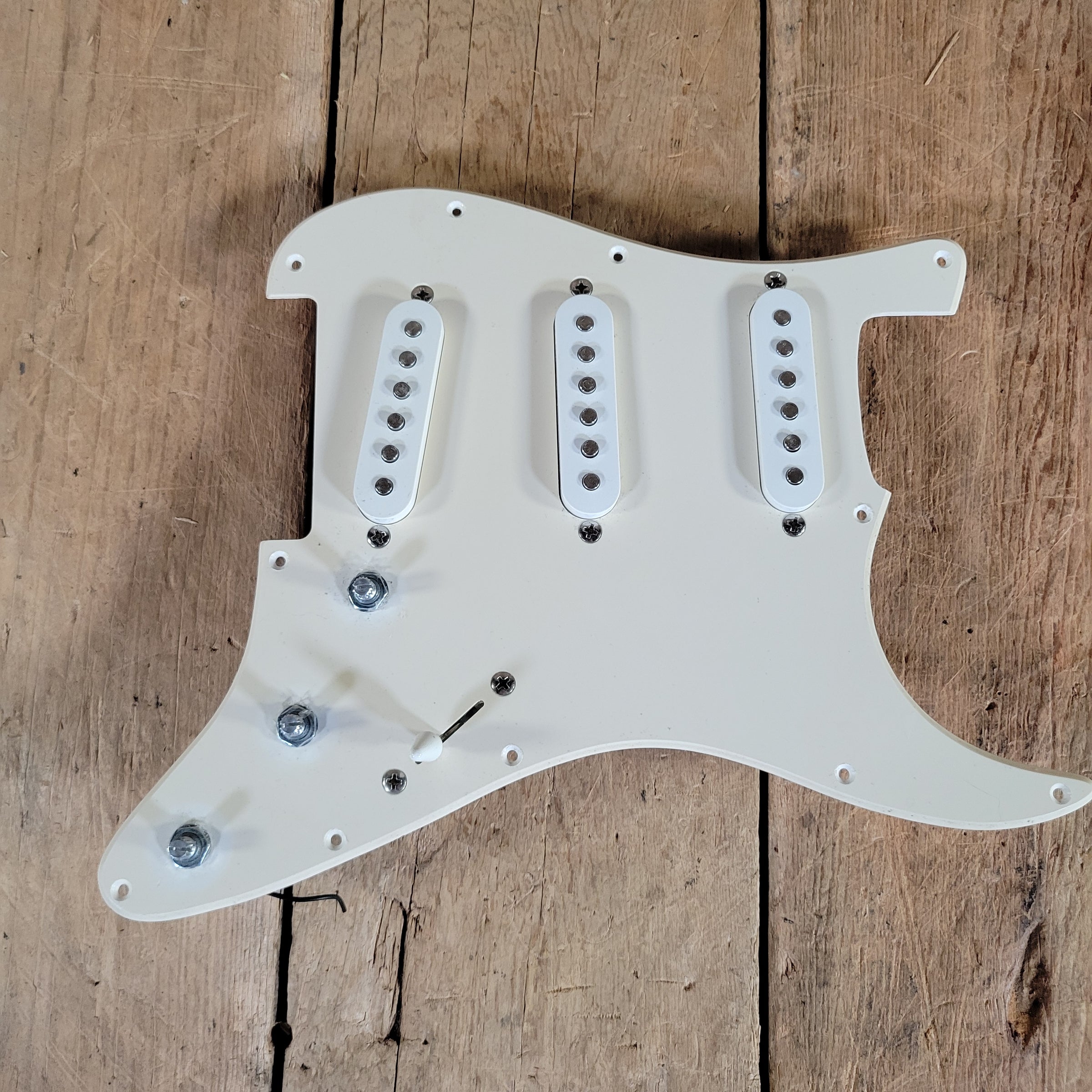 Fender Loaded Stratocaster Pickguard