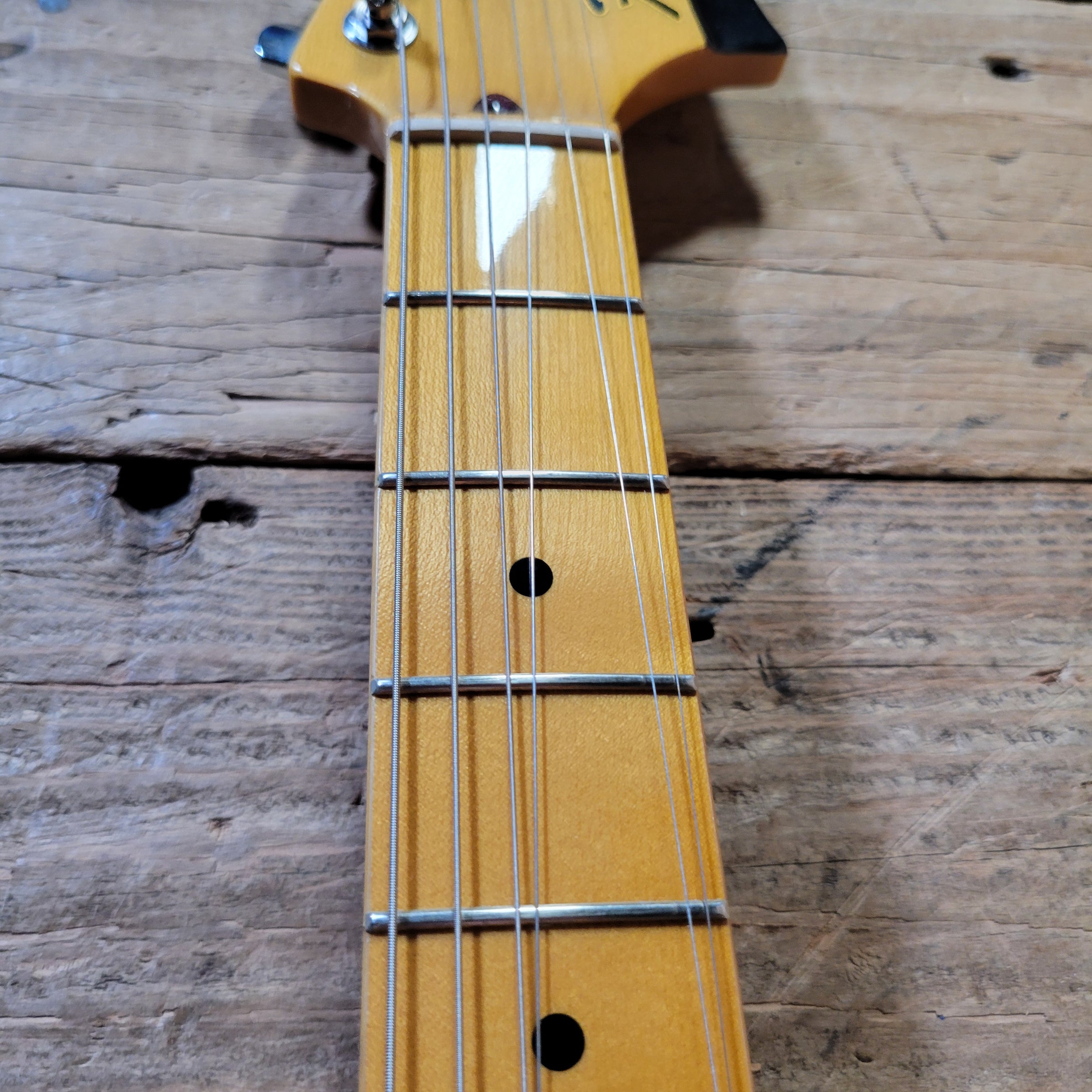 Fender 2017 Starcaster Mint Condition