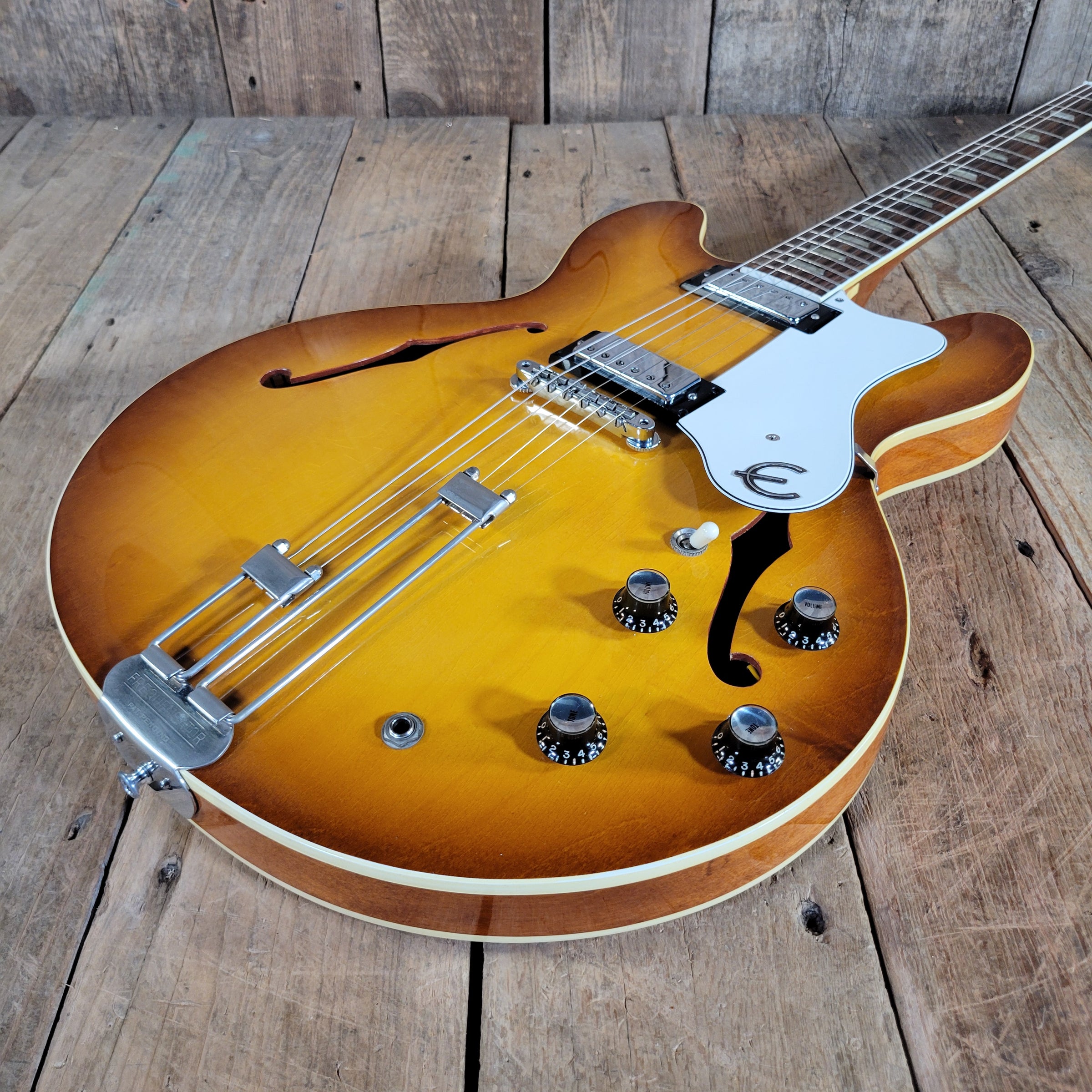 Epiphone 1966 Riviera E360TD w/ Original Case