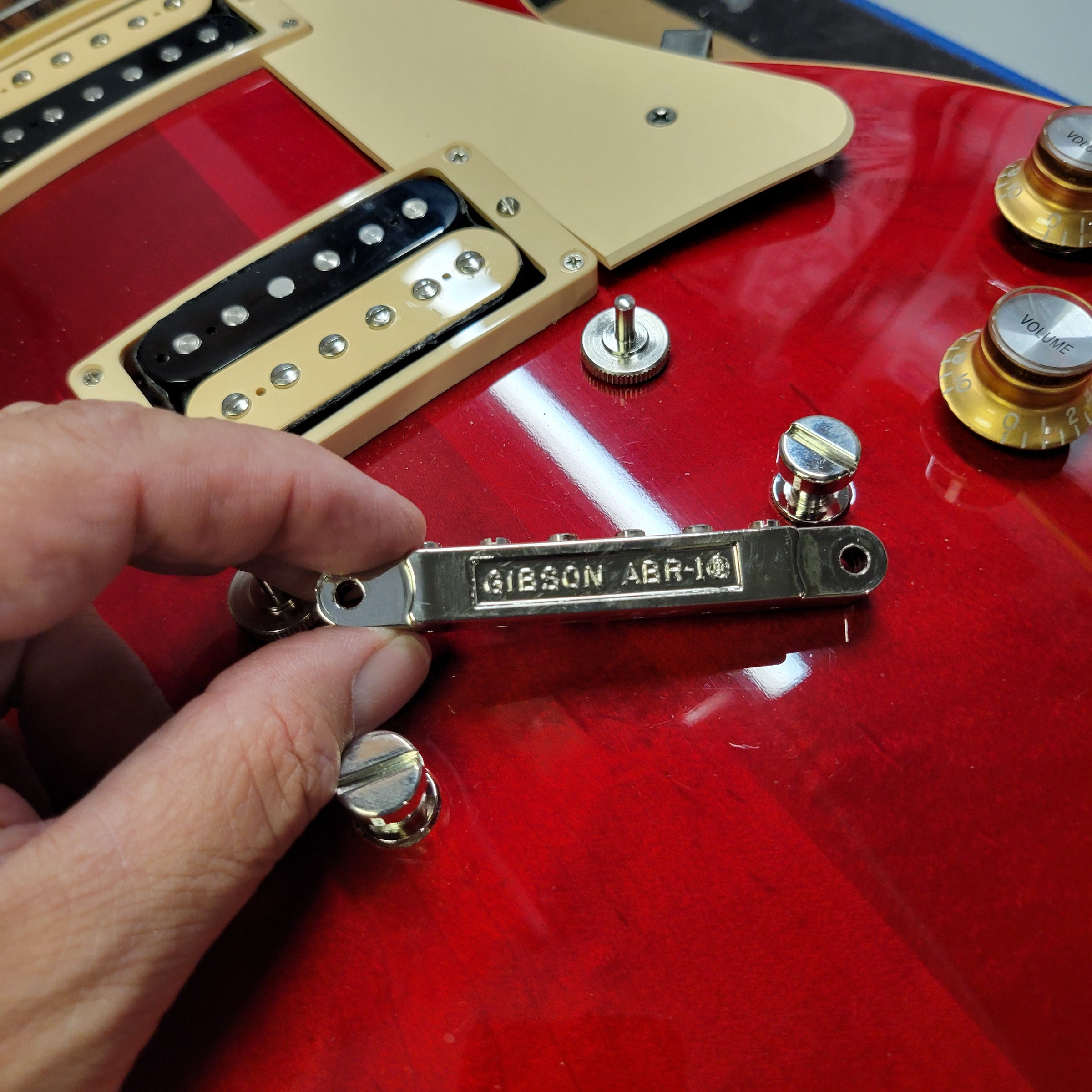 Gibson 2020 Les Paul Classic Transparent Cherry All Original, Near Mint
