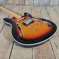 Squier Fender Classic Vibe Starcaster 2023 Semi-Hollow Guitar, poor