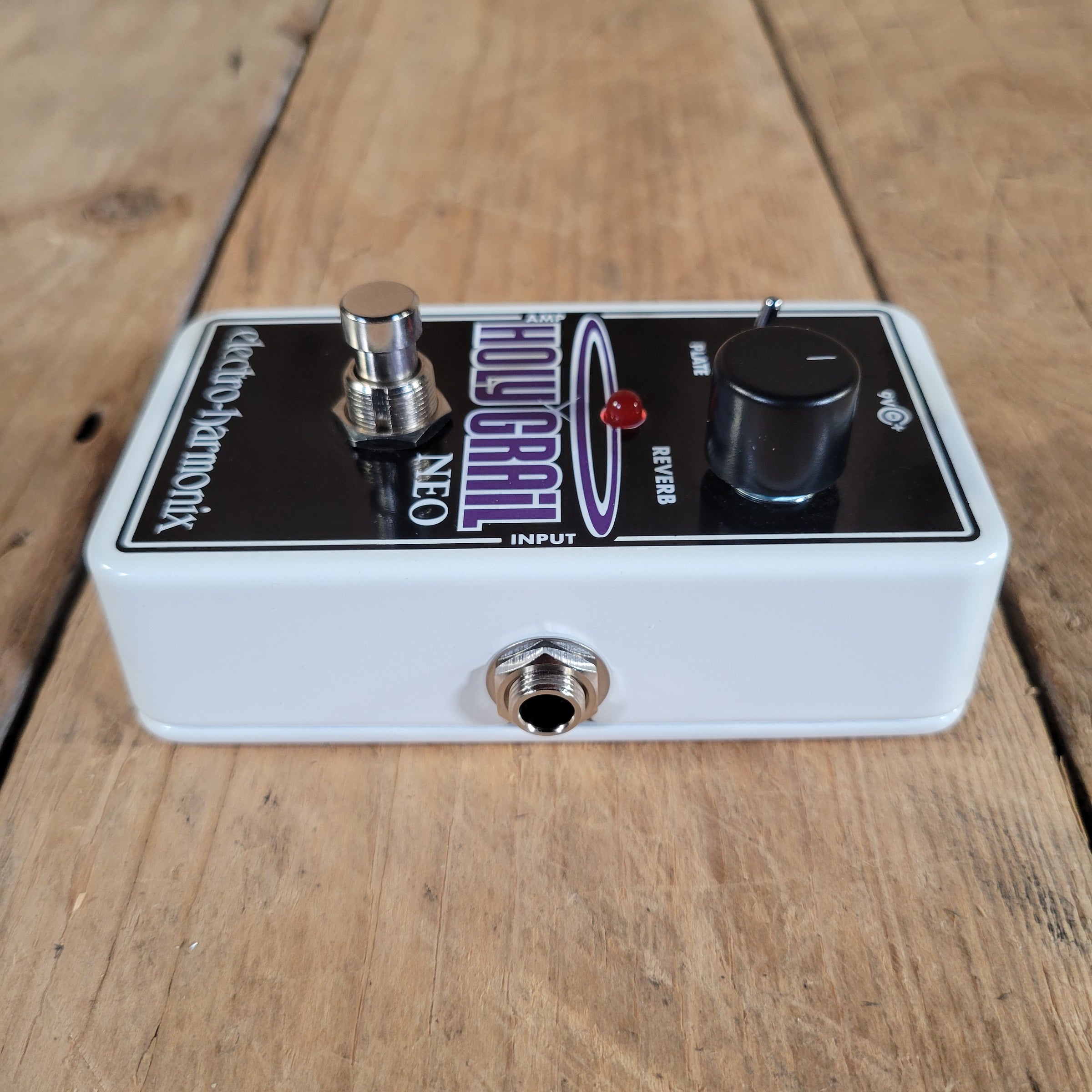 Electro-Harmonix 2019 Holy Grail Neo Reverb Pedal in box w/ paperwork, Mint