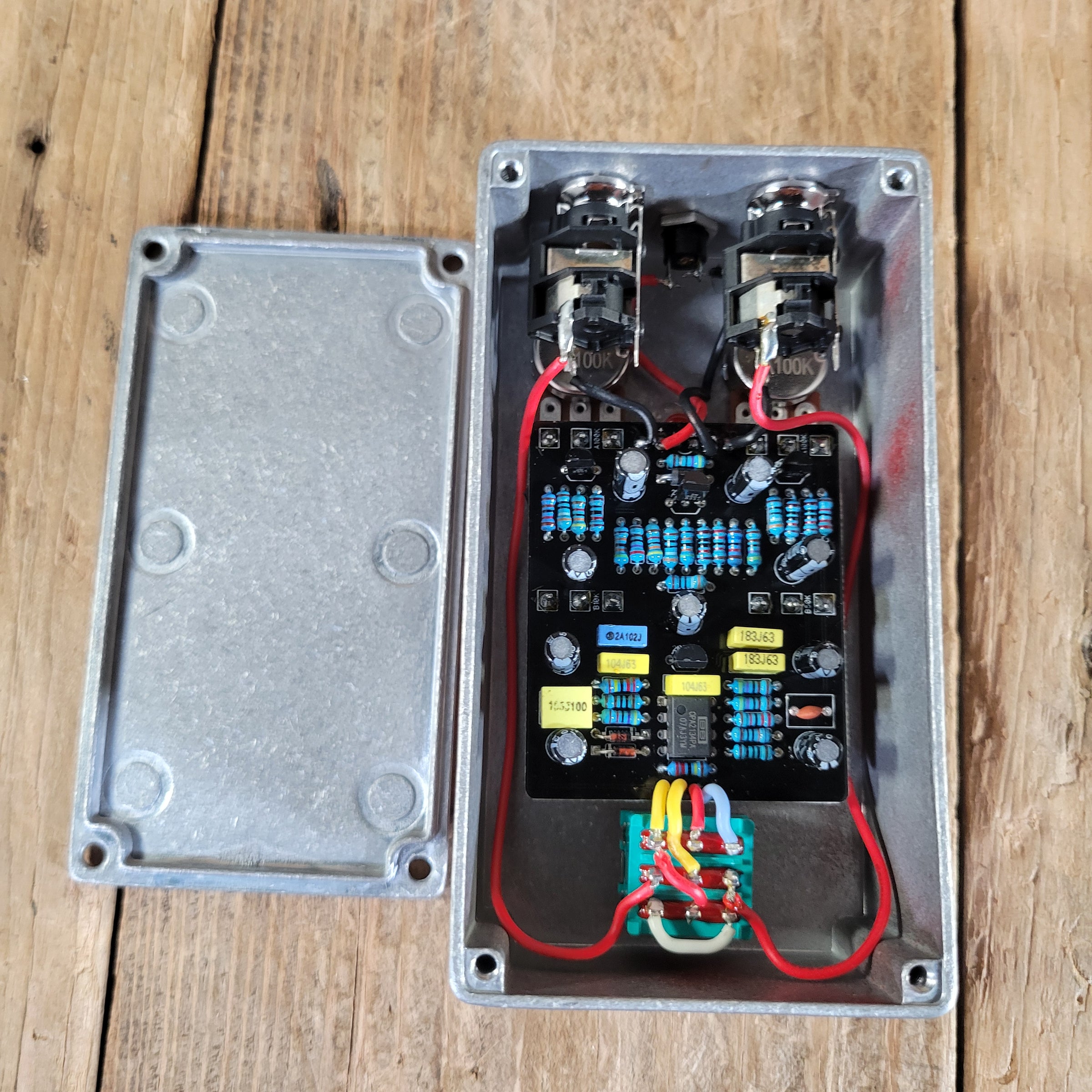 Pedal PCB Siracha Fuzz Box Kit Build, Near Mint