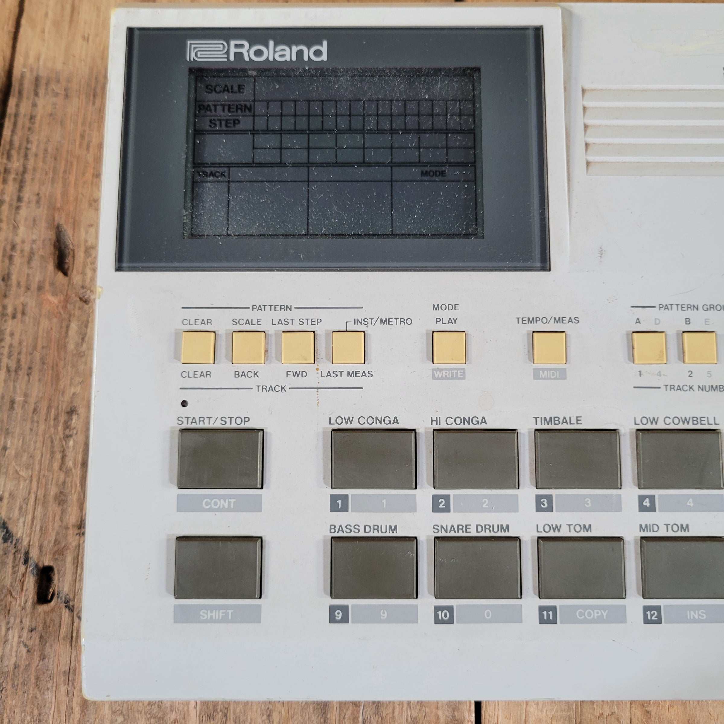Roland 1987 TR-505 Rhythm Composer w/ power adaptor, very good