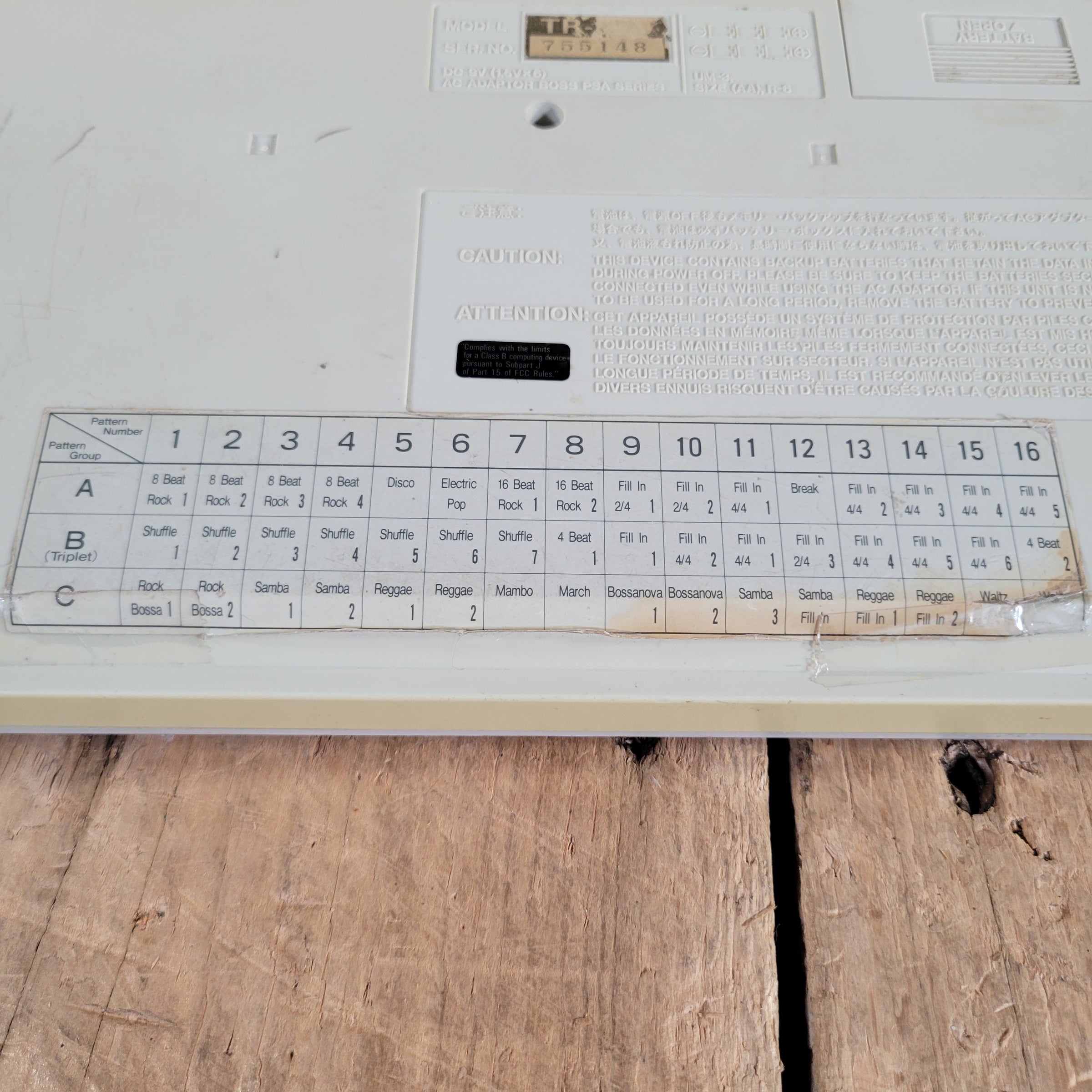 Roland 1987 TR-505 Rhythm Composer w/ power adaptor, very good