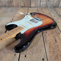 Fender 2021 Player Plus Stratocaster HSS Sunburst Near Mint w/ Gig Bag