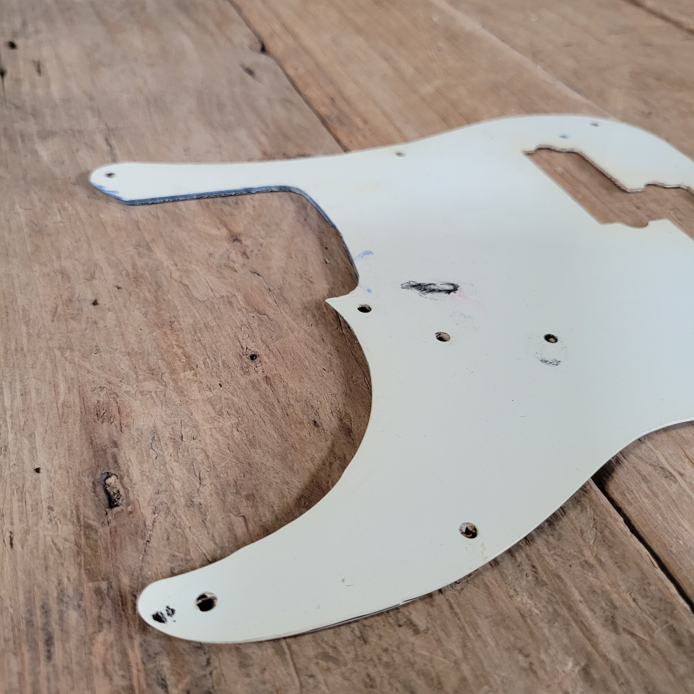 1972 Fender Precision Bass Tortoise Pickguard, Good