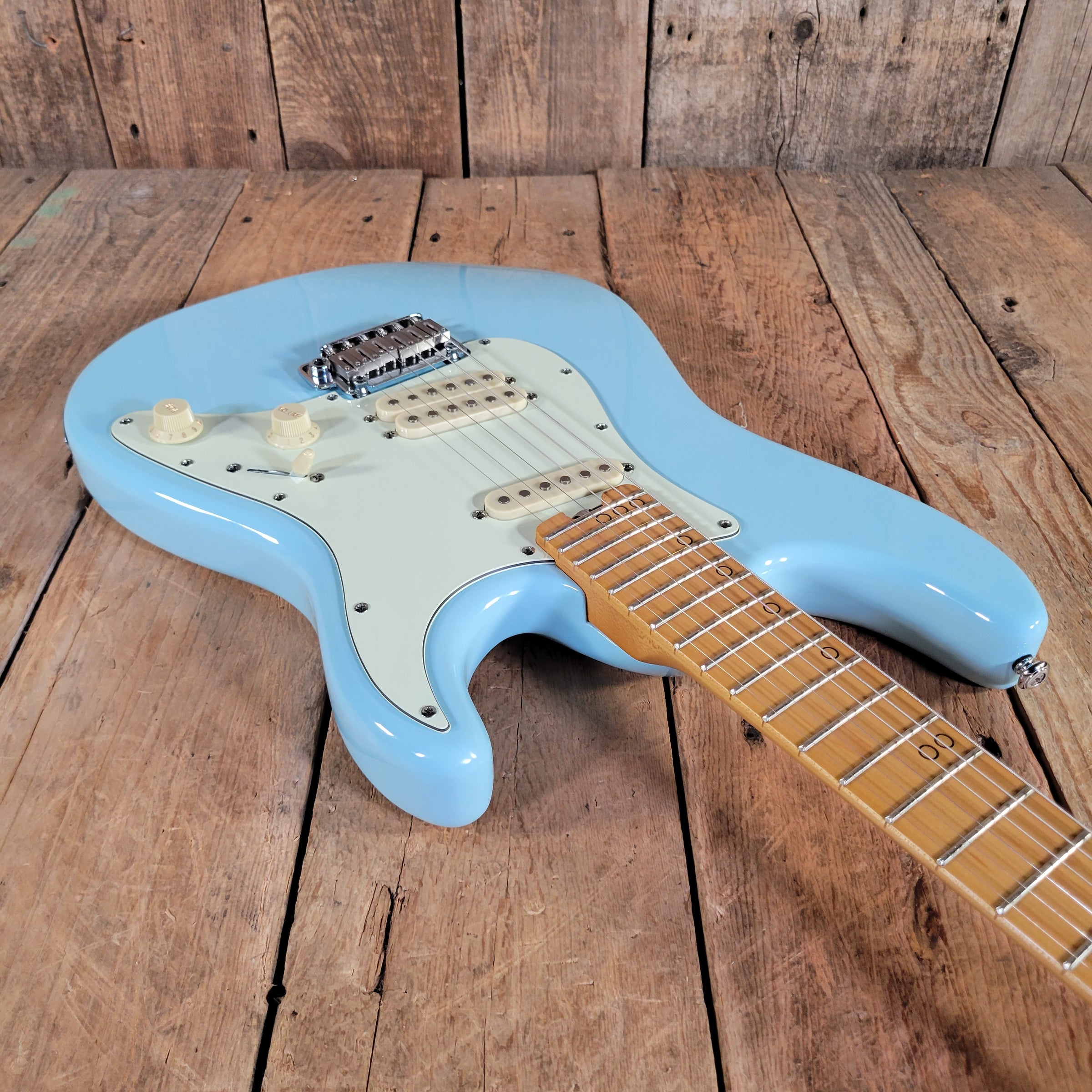 Schecter Diamond Series MV-6 Super Sonic Blue, No Case Near Mint