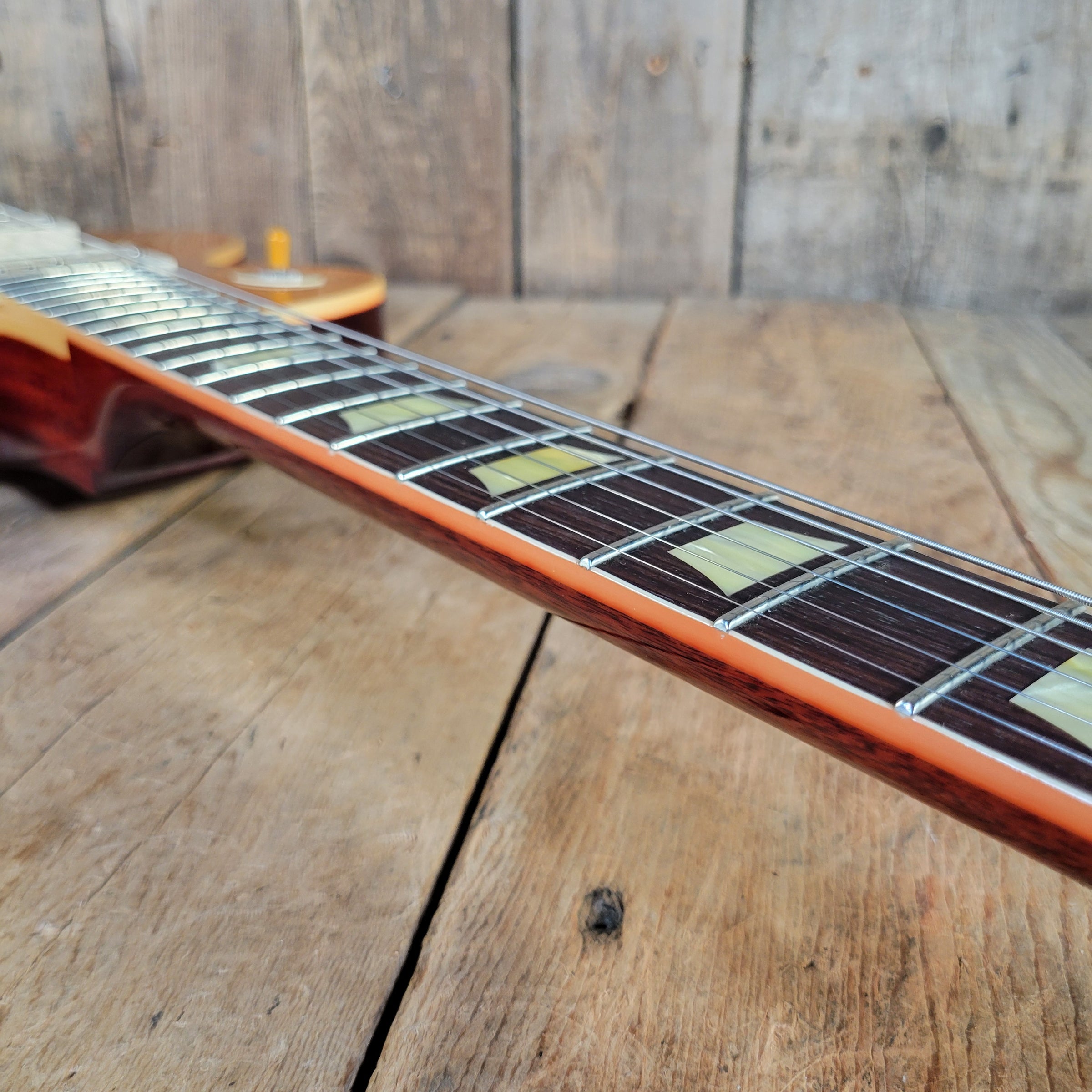 Gibson 2025 "Beauty Of The Burst" Page 40 Dealer Select Les Paul 1959 Reissue, Excellent