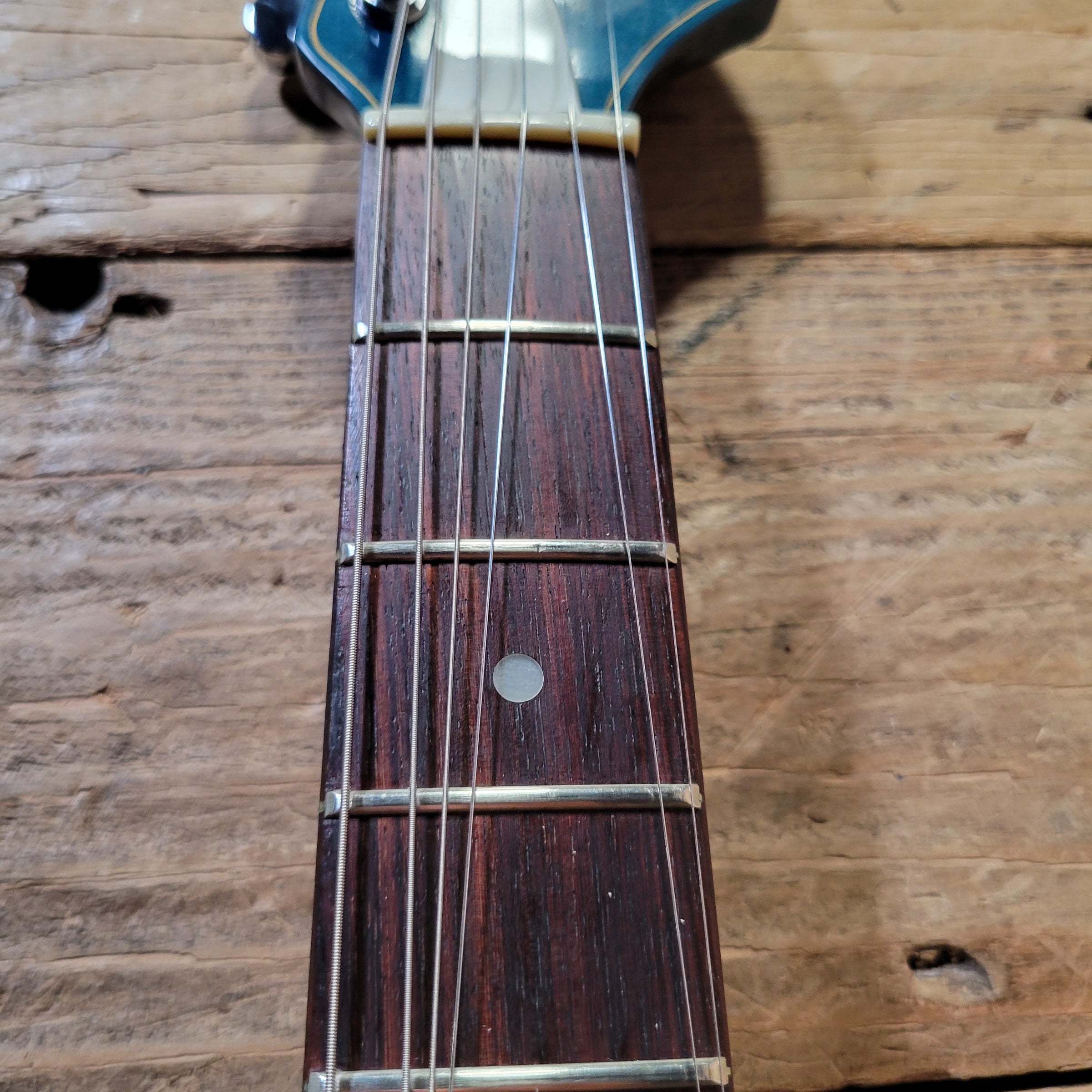Mako 1981 Exotec XK-4 Guitar Metallic Blue w/Original Case, Very Good