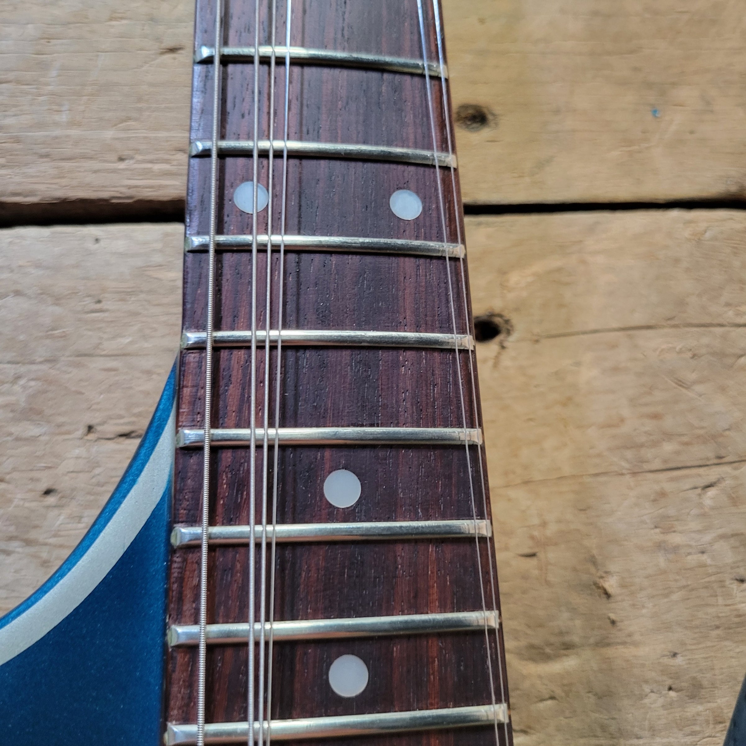 Mako 1981 Exotec XK-4 Guitar Metallic Blue w/Original Case, Very Good