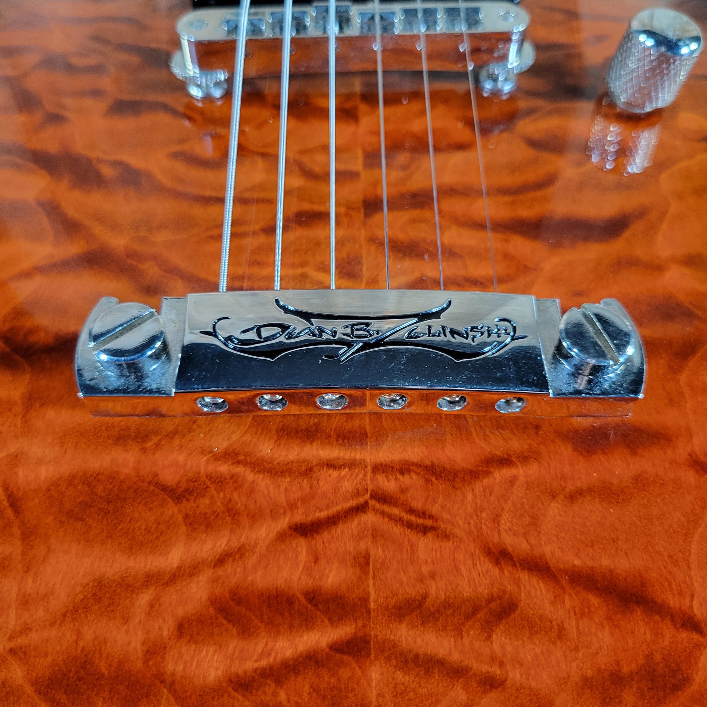 DBZ 2014 Diamond Imperial Quilt Top MIK with Case, Very Good