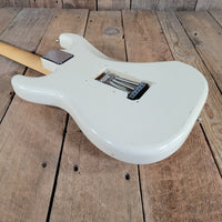 Squier 1987 Fender Stratocaster Japan Olympic White, Very Good