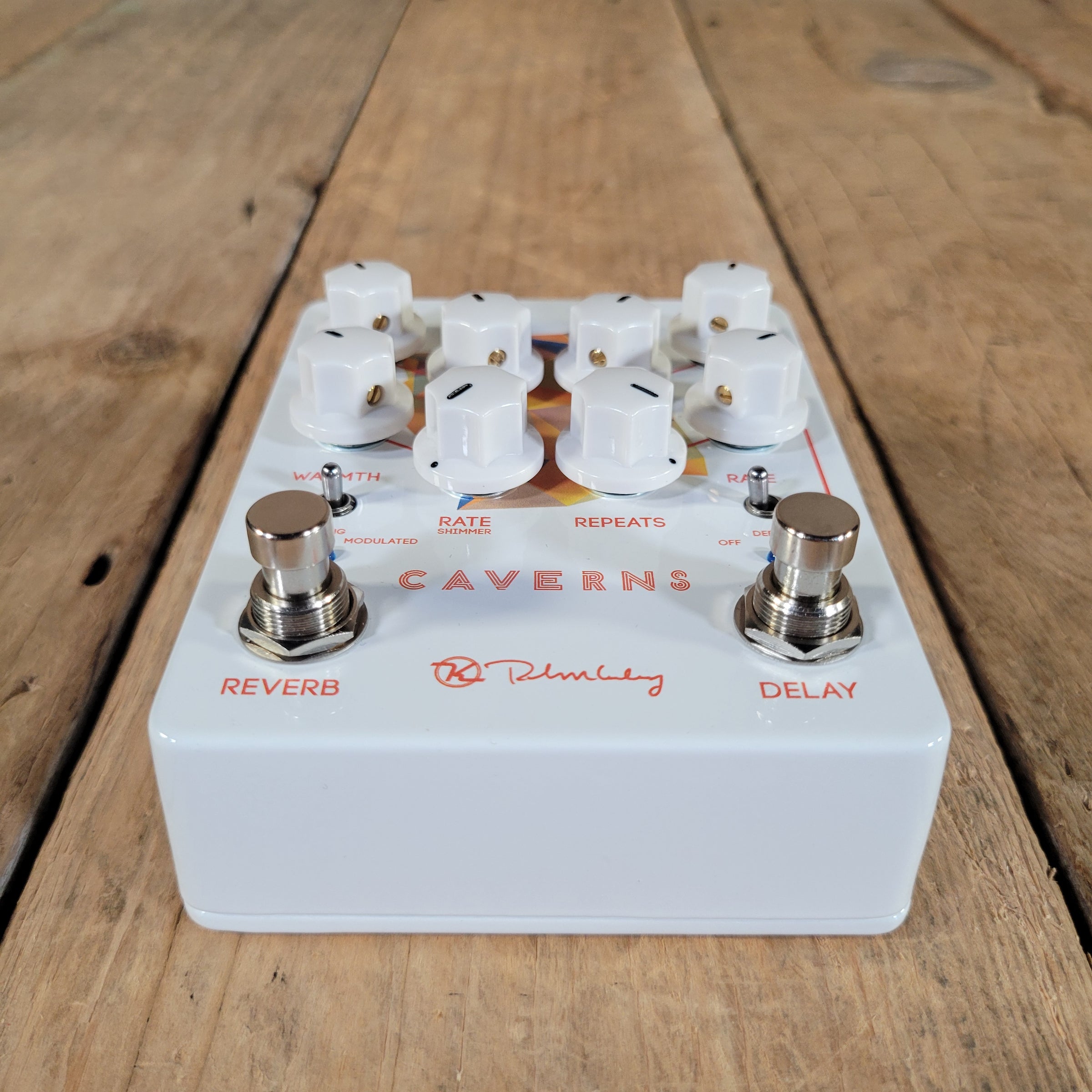Keeley 2019 Caverns V2 Reverb / Delay Pedal in Box, Mint