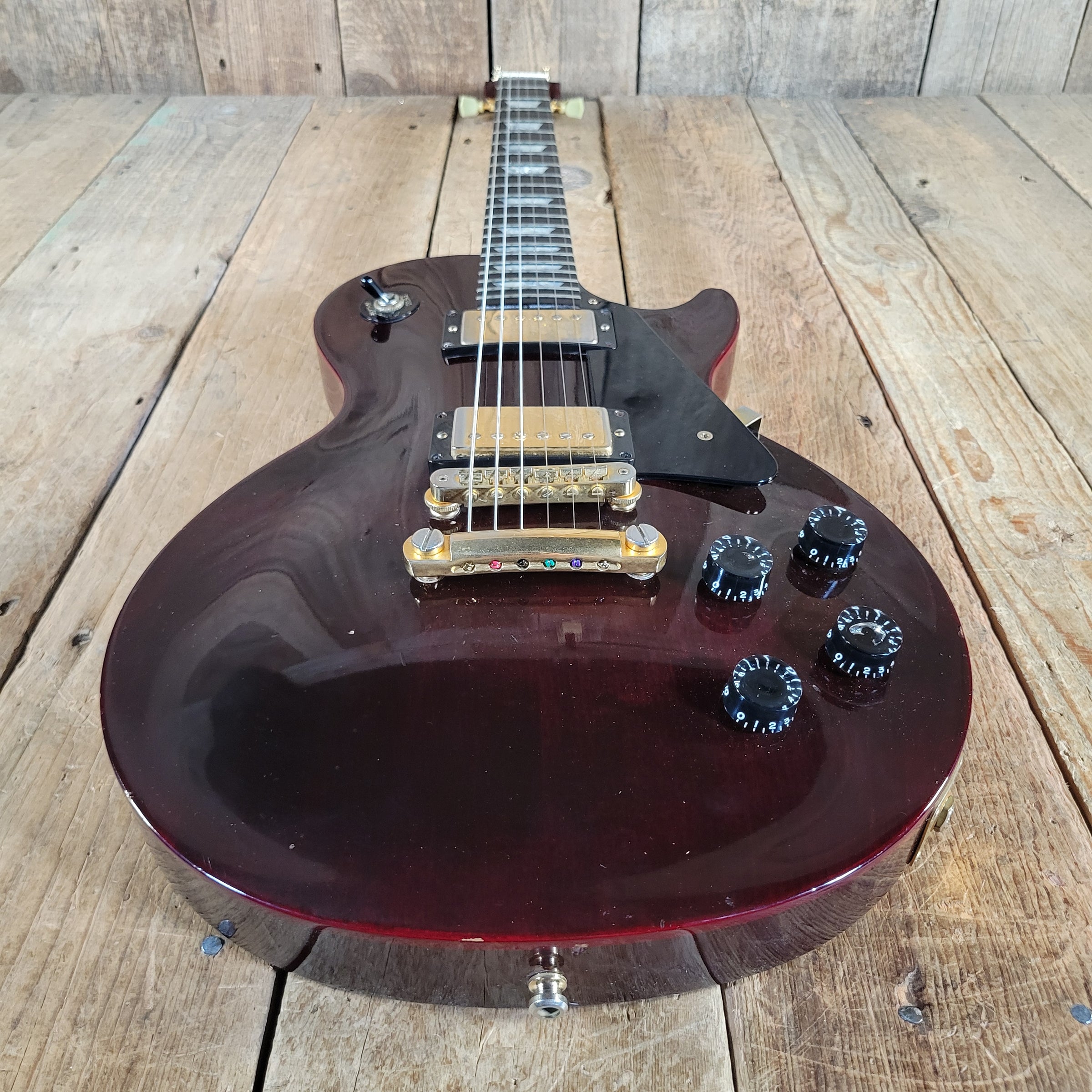 Gibson 1992 Les Paul Studio Wine Red Very Good